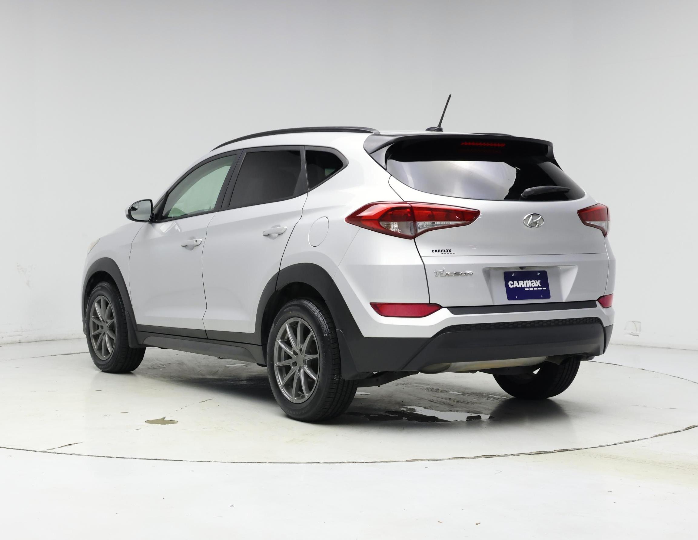Thumbnail: 2016 Hyundai Tucson - 2