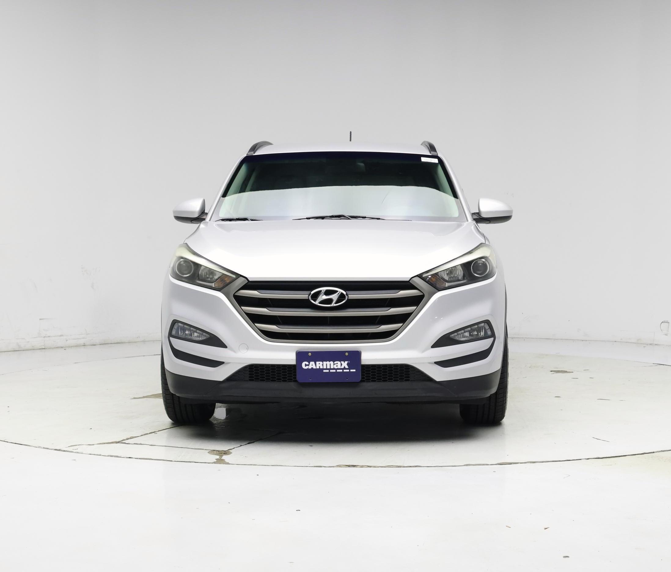 Thumbnail: 2016 Hyundai Tucson - 5