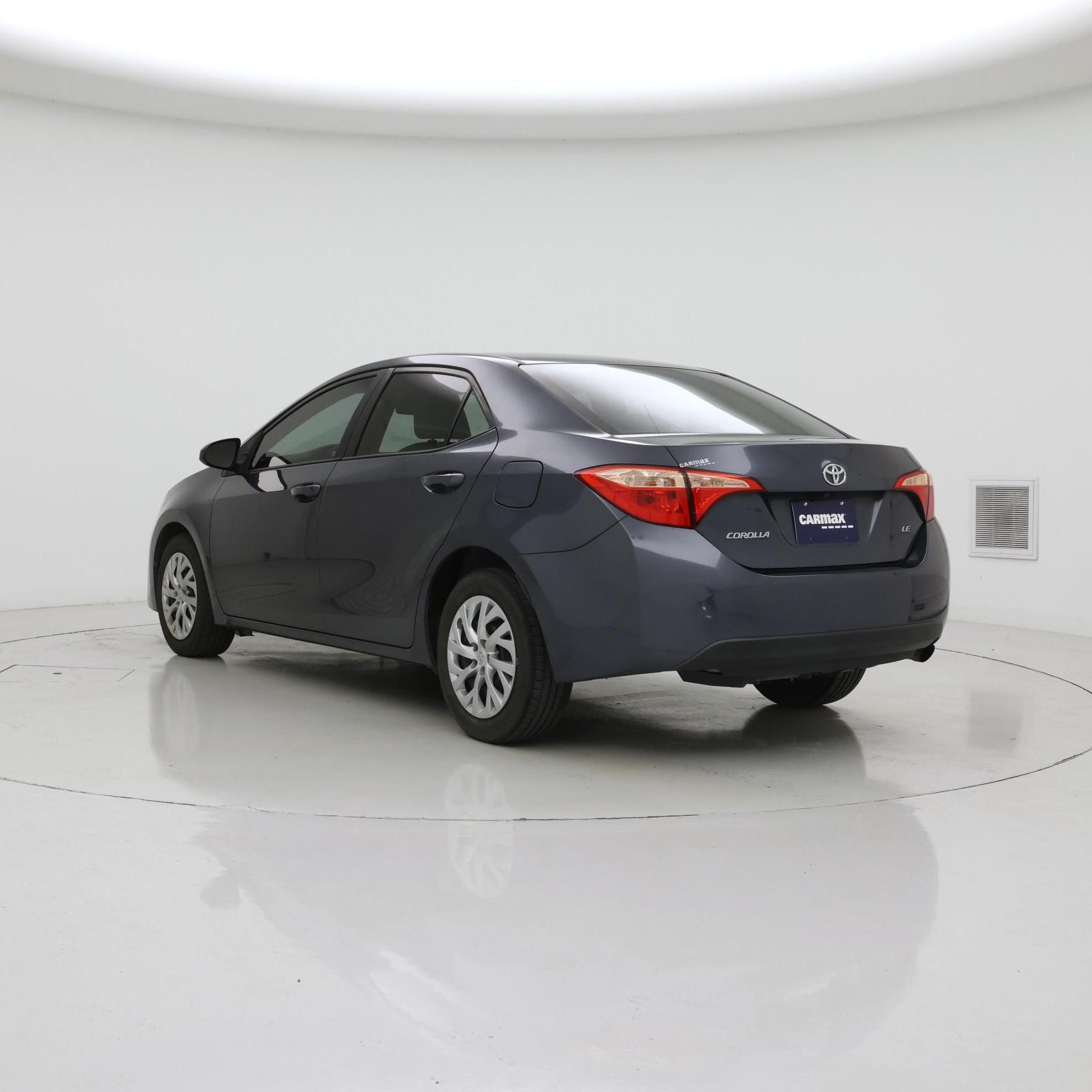 Thumbnail: 2017 Toyota Corolla - 2