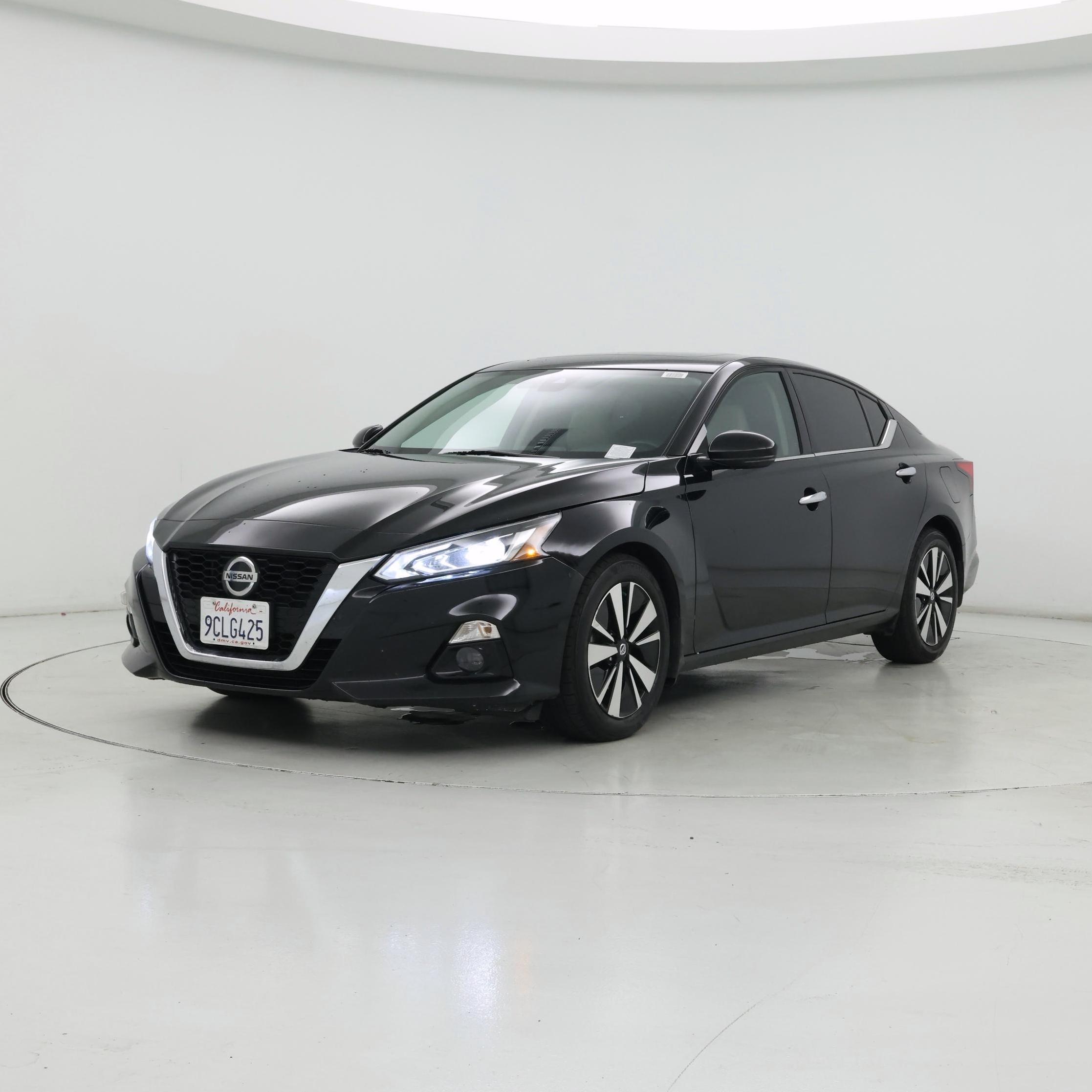 Thumbnail: 2022 Nissan Altima - 4