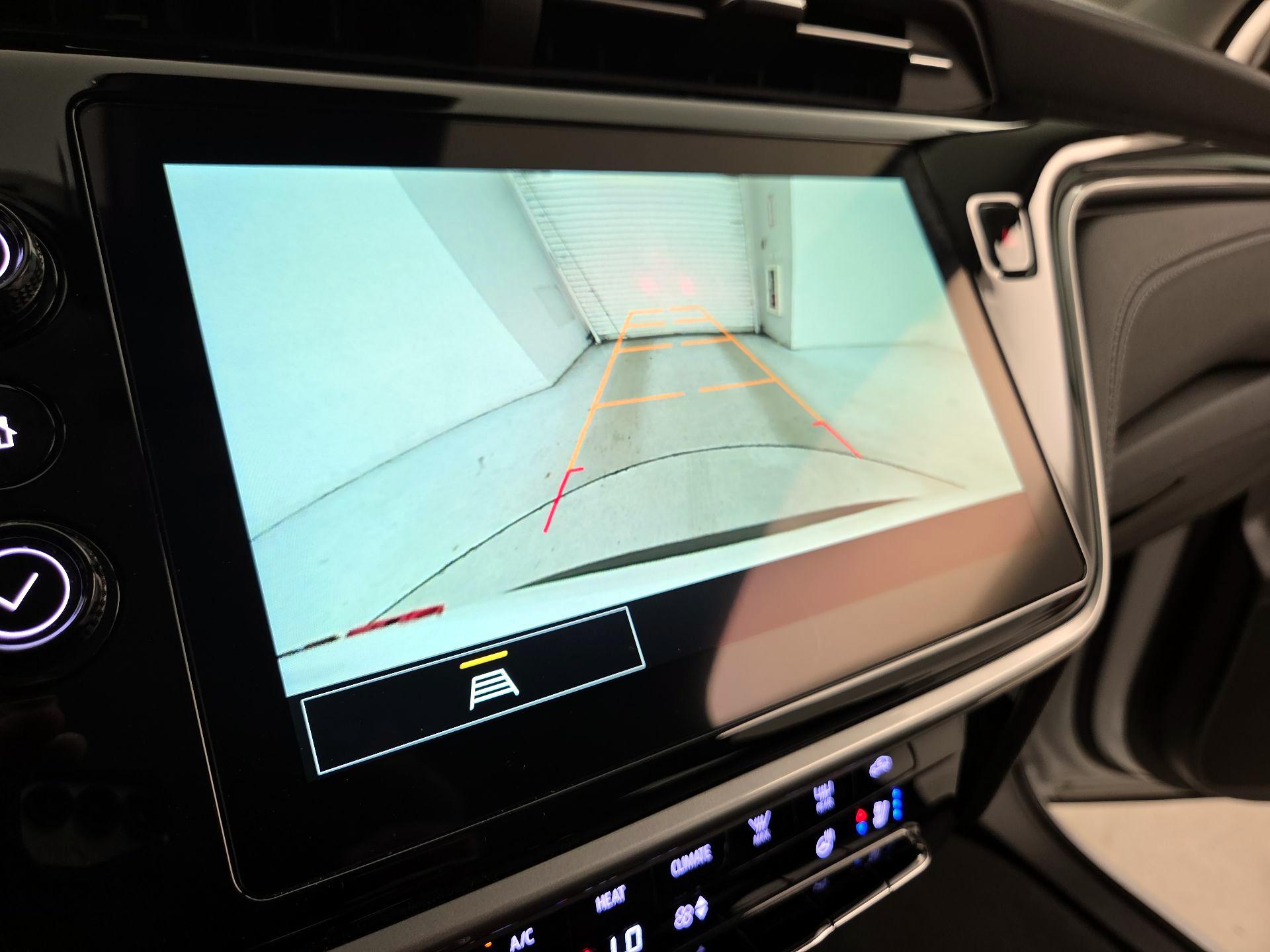 Thumbnail: 2023 Chevrolet Bolt EUV - 14