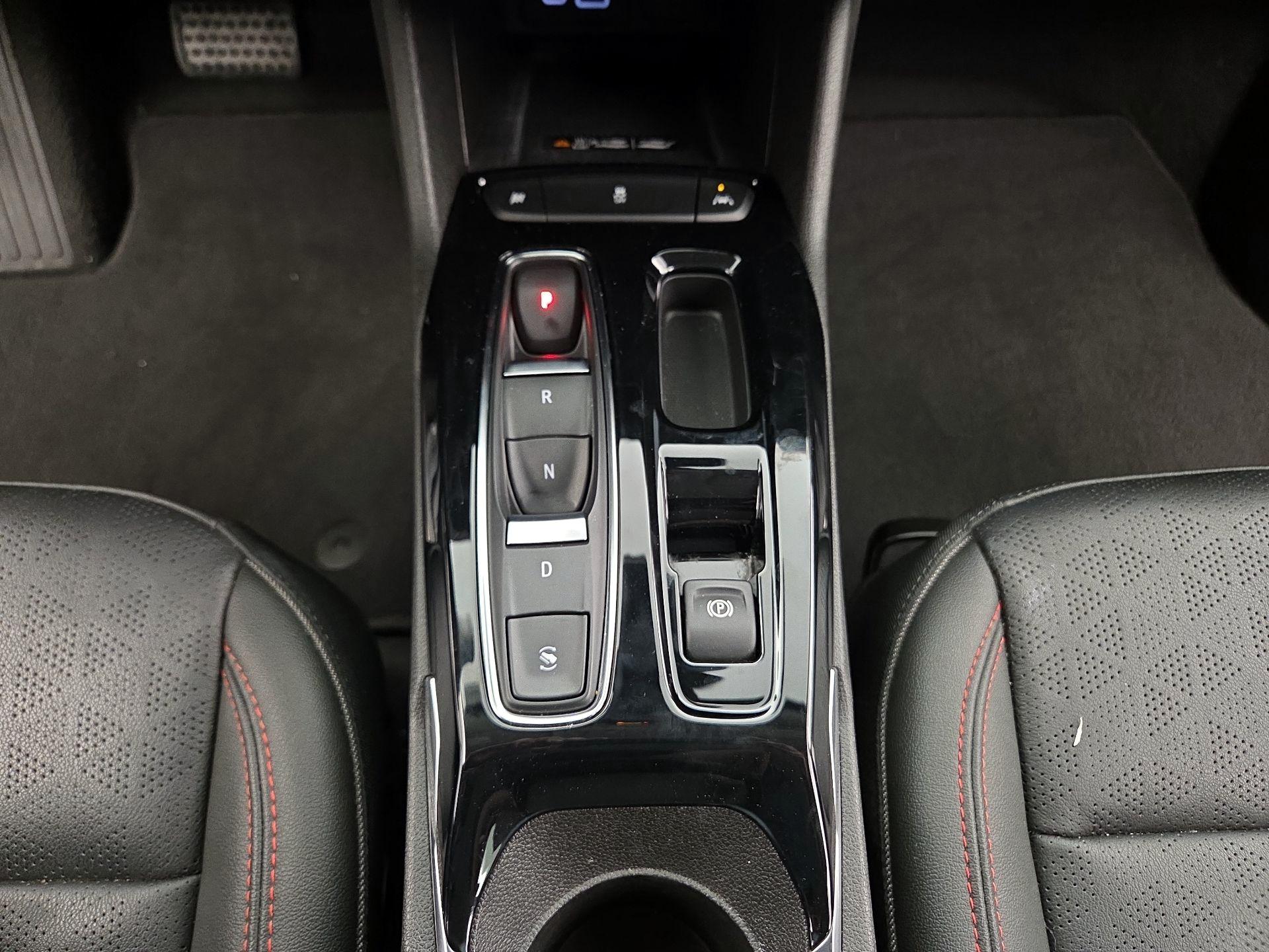 Thumbnail: 2023 Chevrolet Bolt EUV - 17