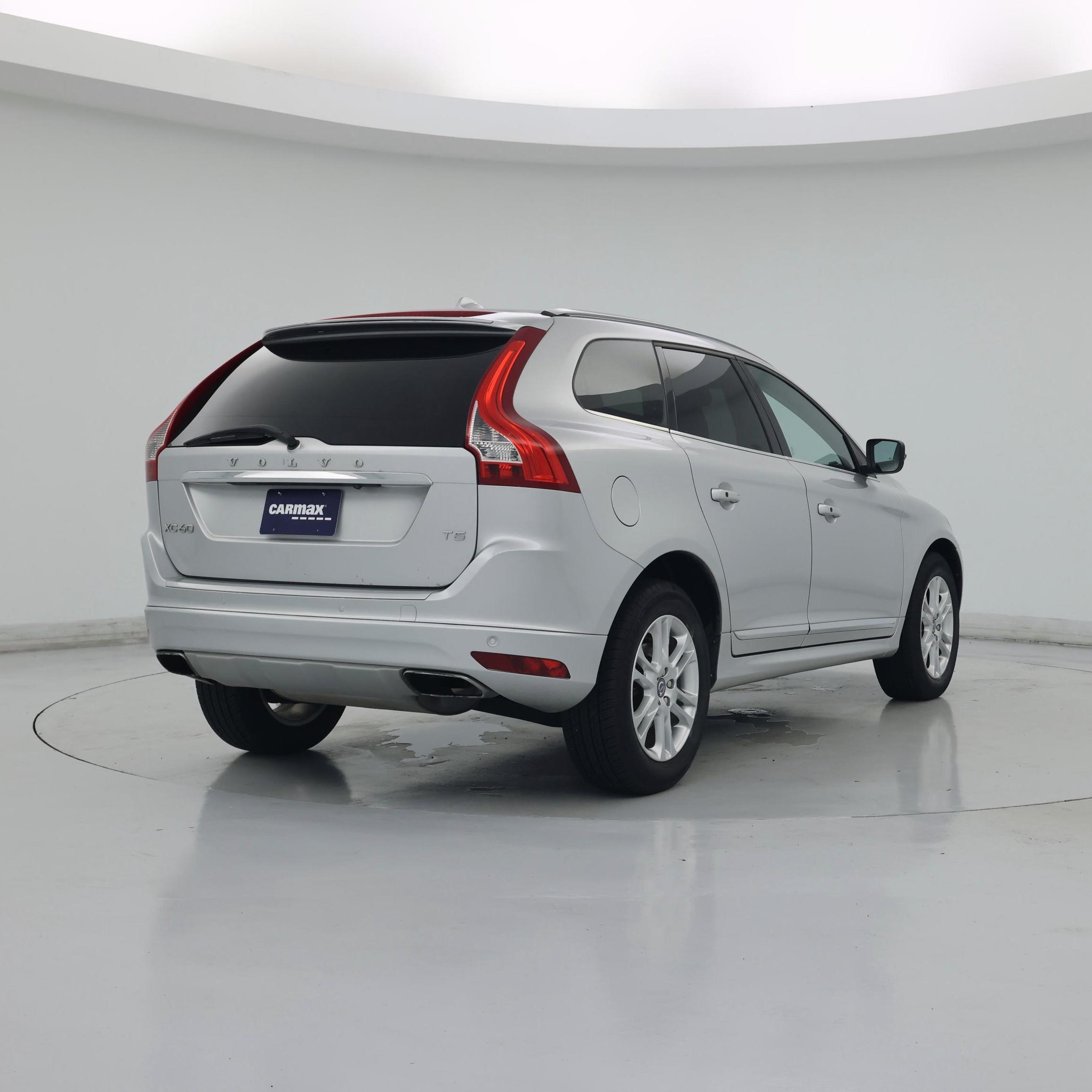 Thumbnail: 2016 Volvo XC60 - 8
