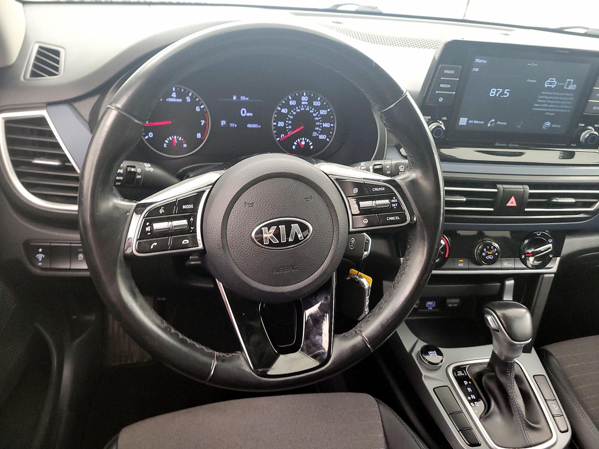 Thumbnail: 2021 Kia Seltos - 10