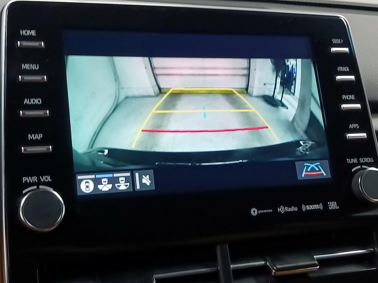 2022 Toyota Avalon Limited - Photo 16