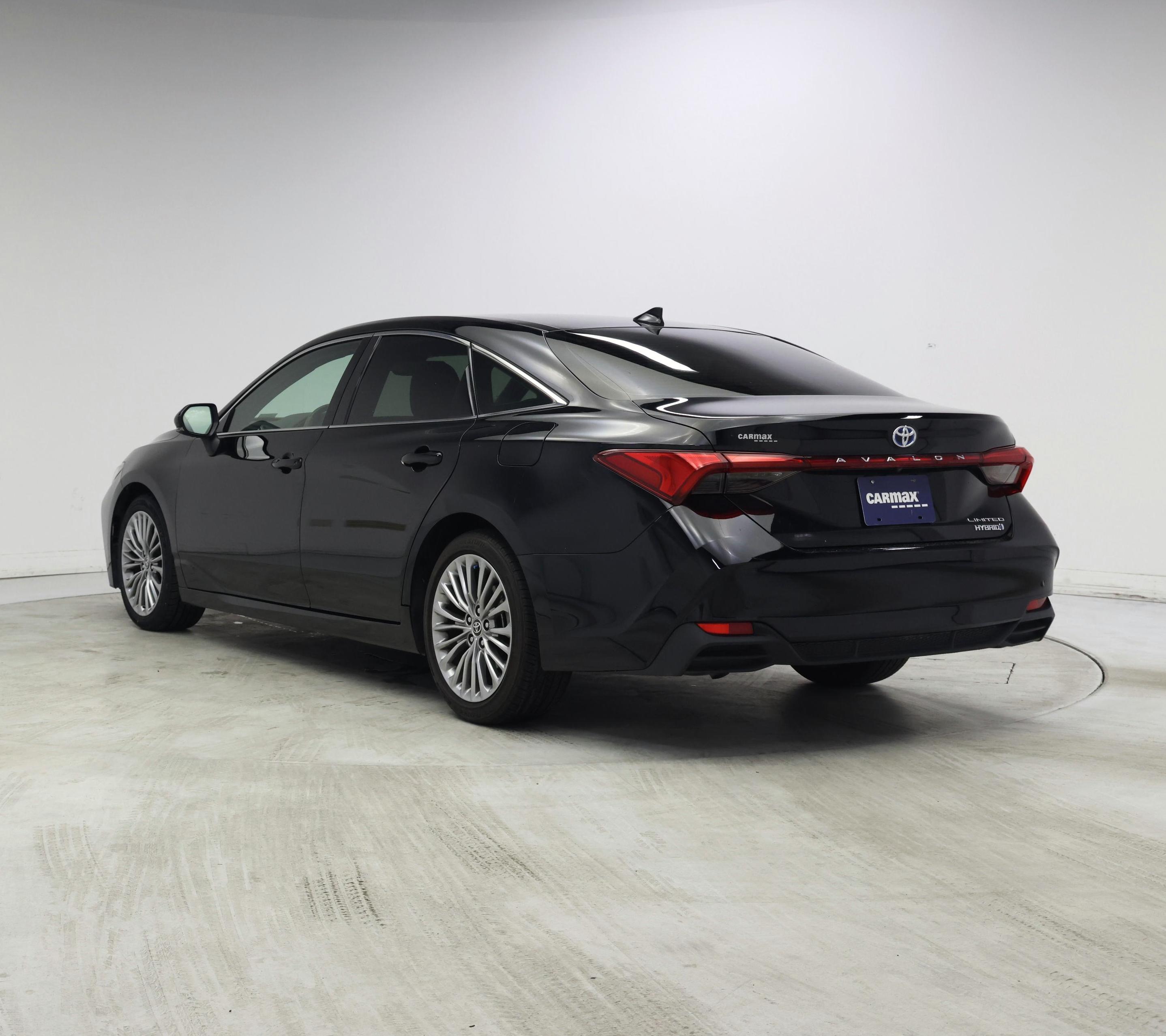 Thumbnail: 2022 Toyota Avalon - 2