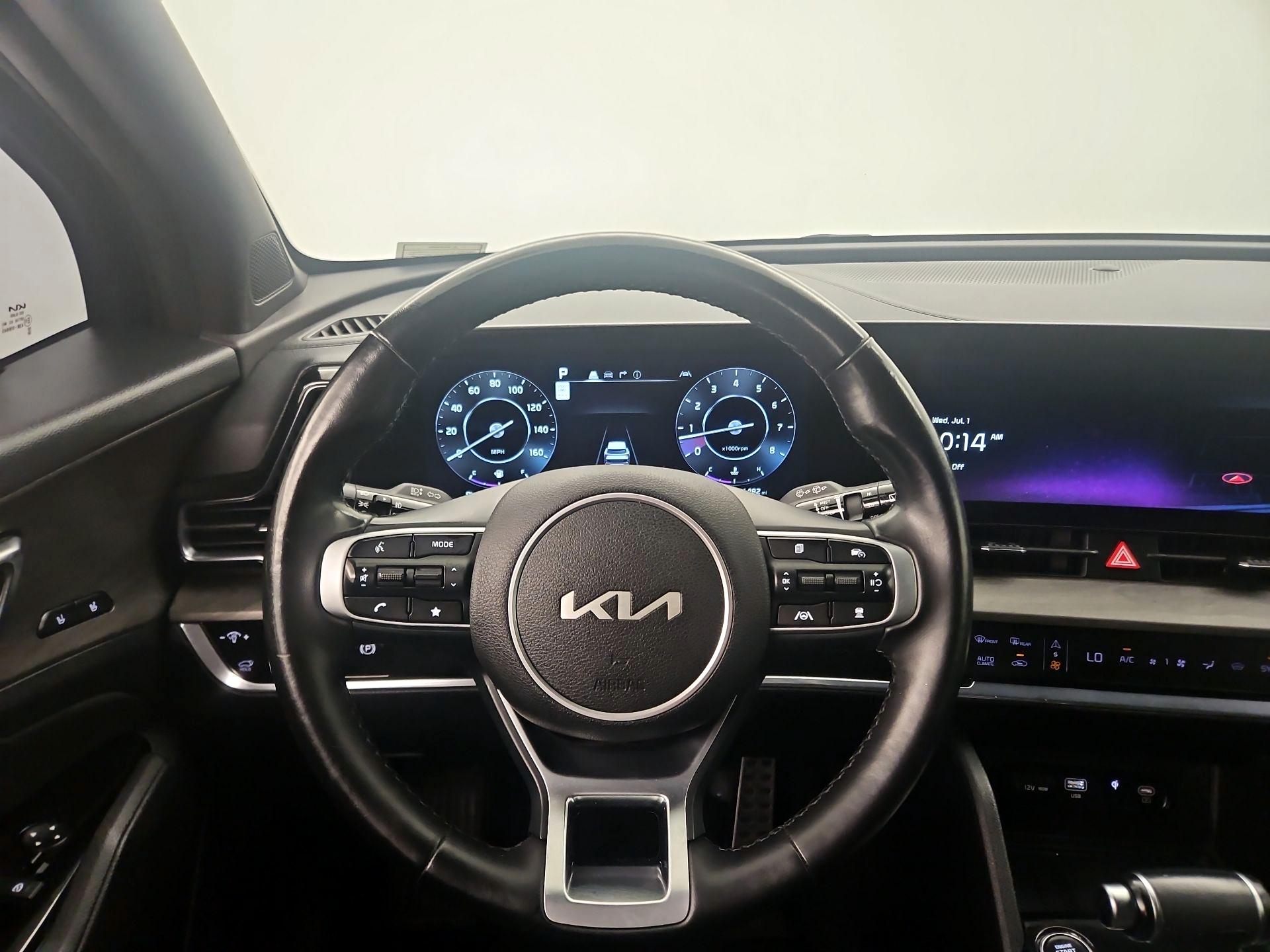 Thumbnail: 2023 Kia Sportage - 10
