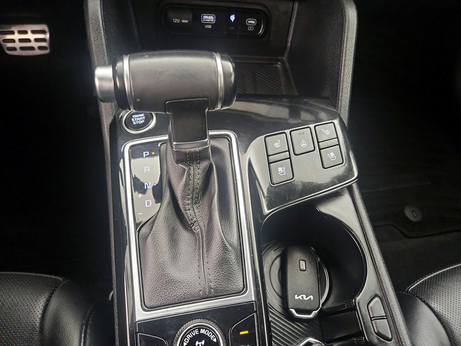 Thumbnail: 2023 Kia Sportage - 17