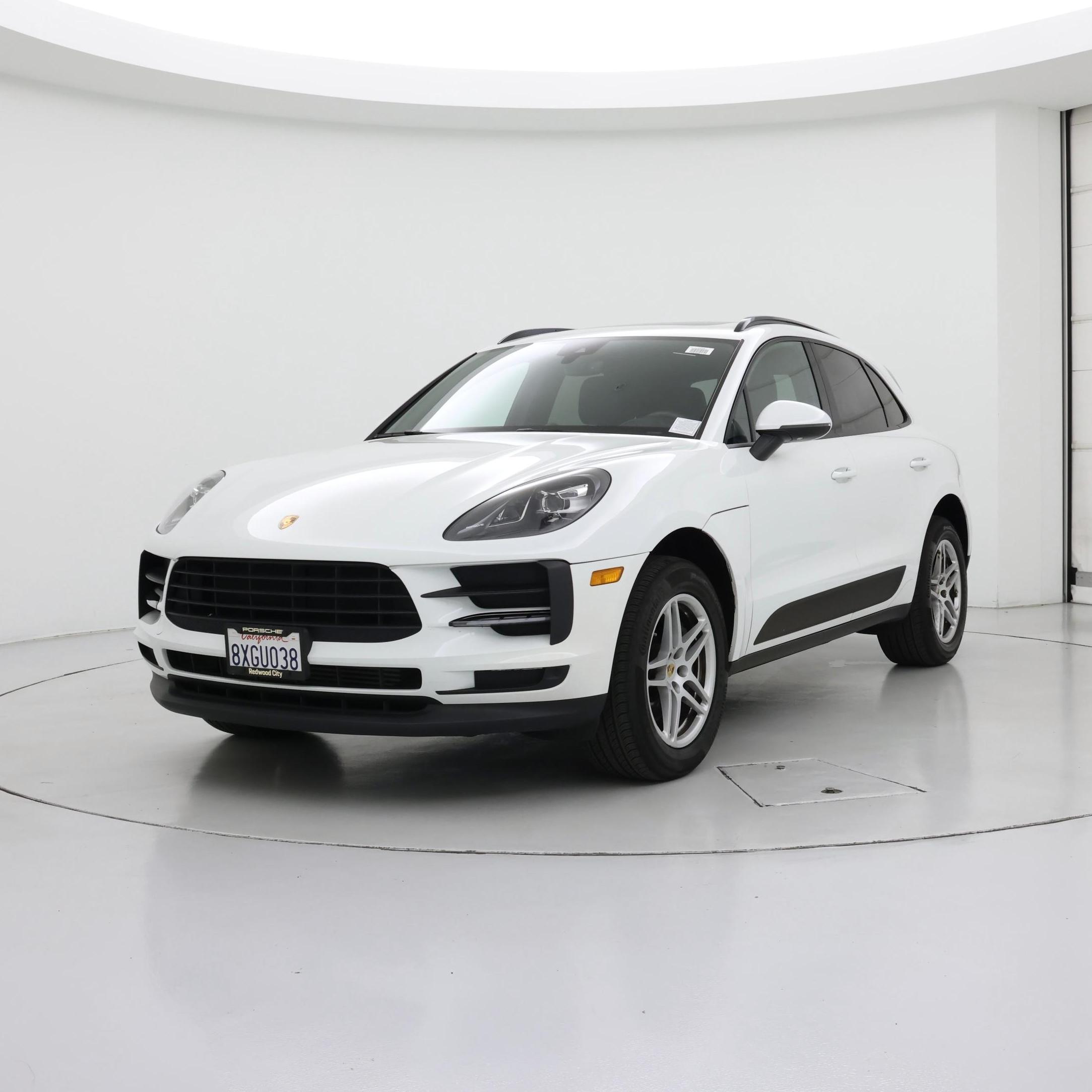 Thumbnail: 2021 Porsche Macan - 4