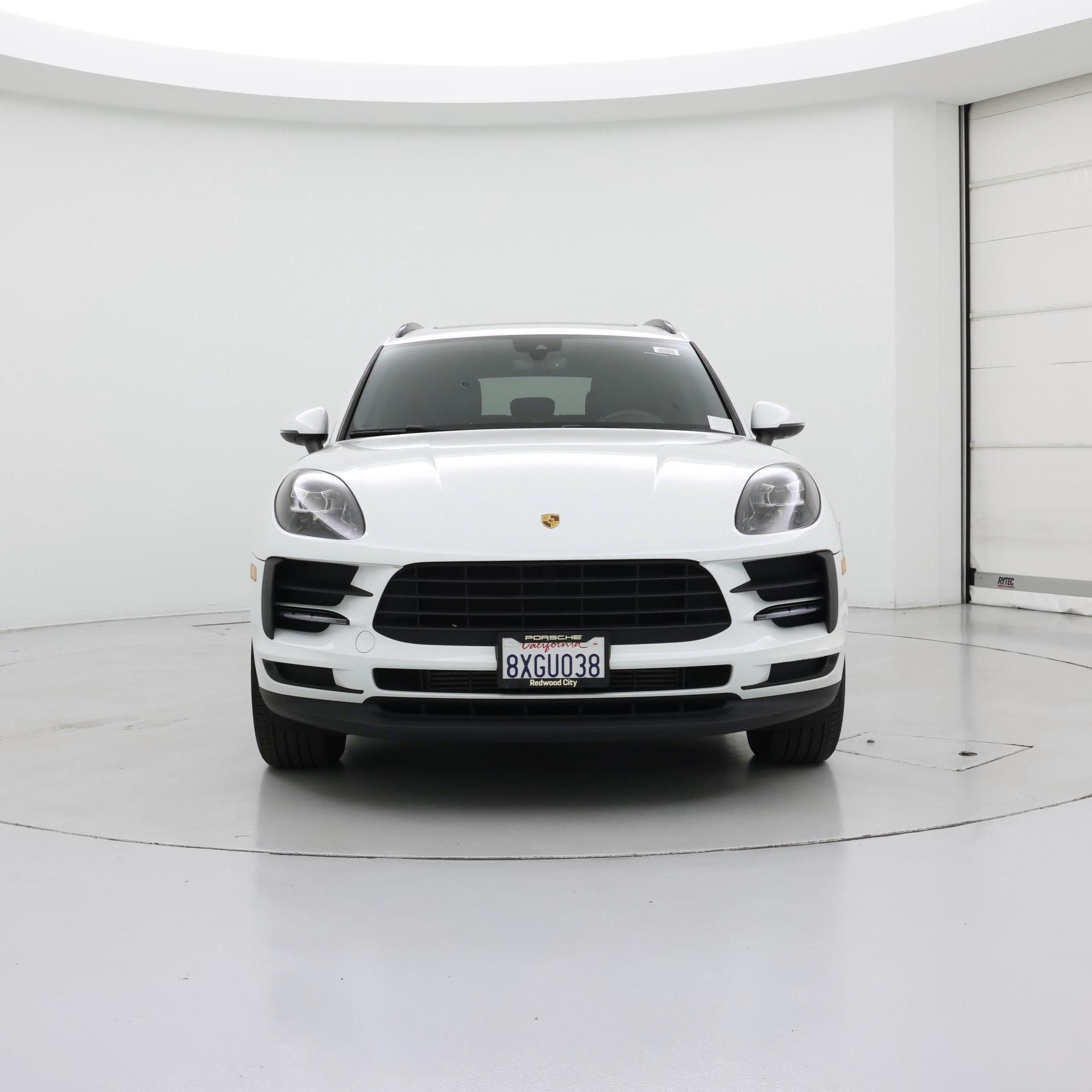 Thumbnail: 2021 Porsche Macan - 5