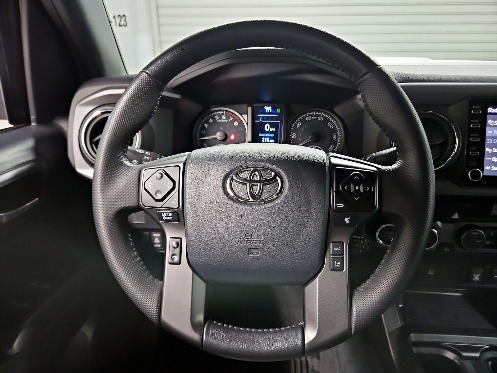2023 Toyota Tacoma TRD Sport - Photo 11