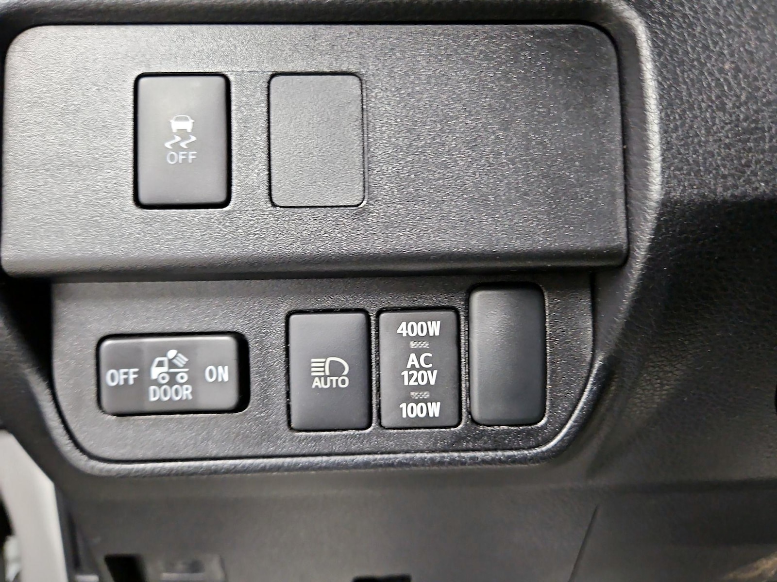 2023 Toyota Tacoma TRD Sport - Photo 14
