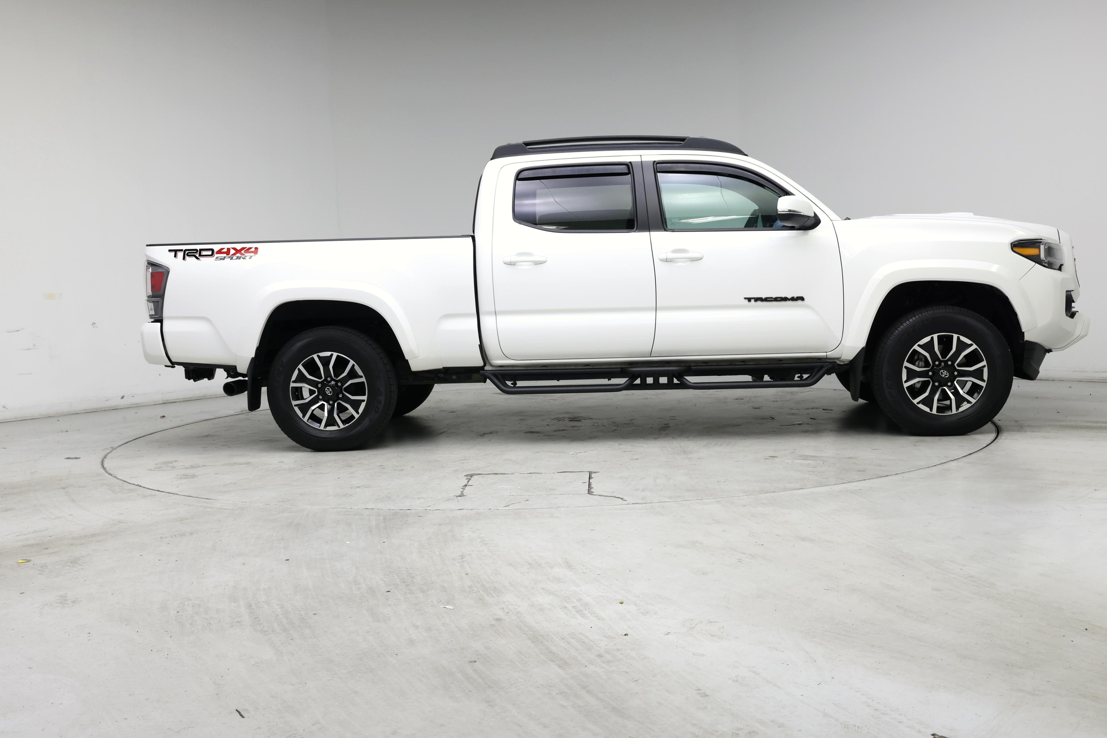 Thumbnail: 2023 Toyota Tacoma - 7
