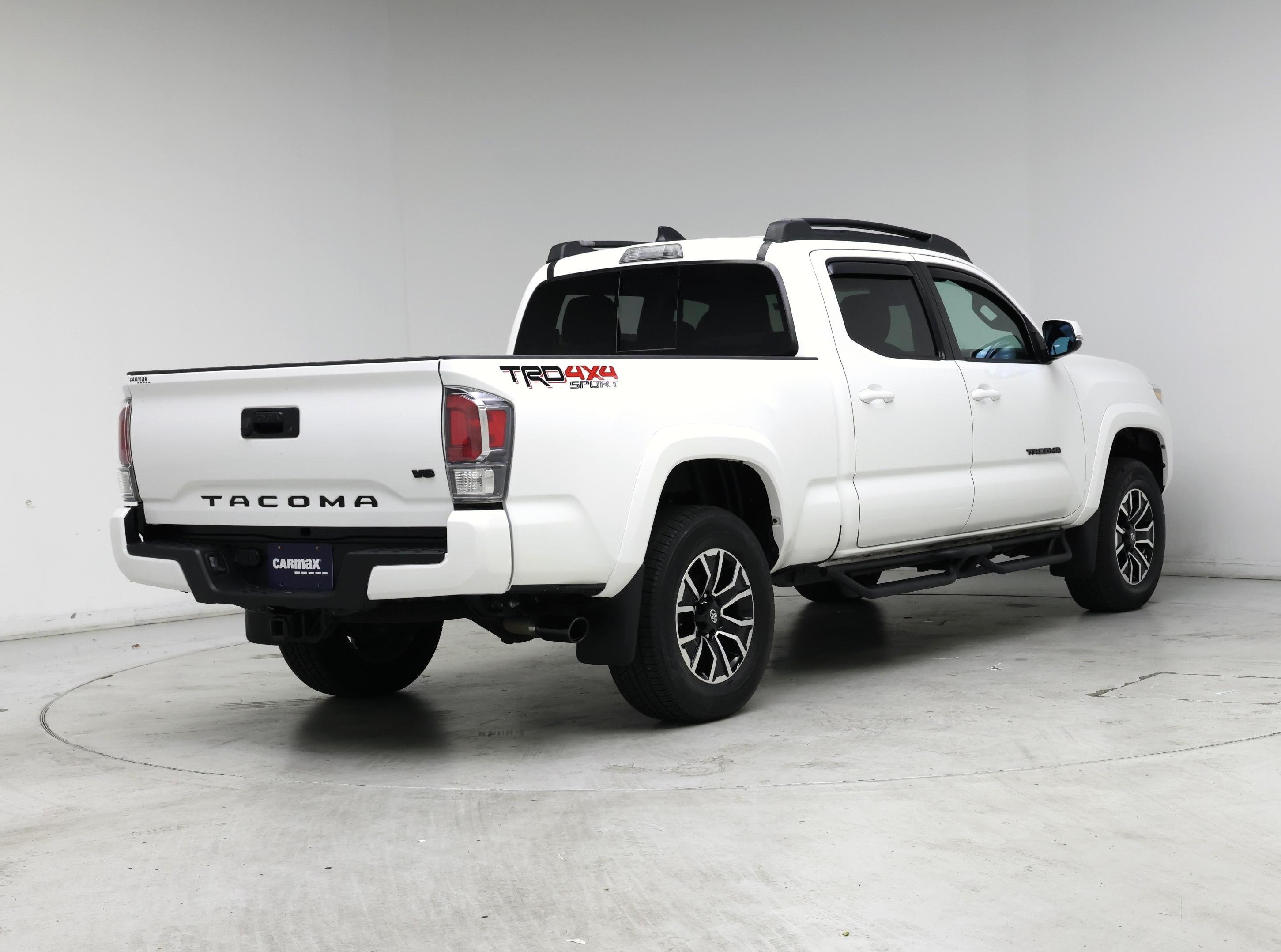 Thumbnail: 2023 Toyota Tacoma - 8