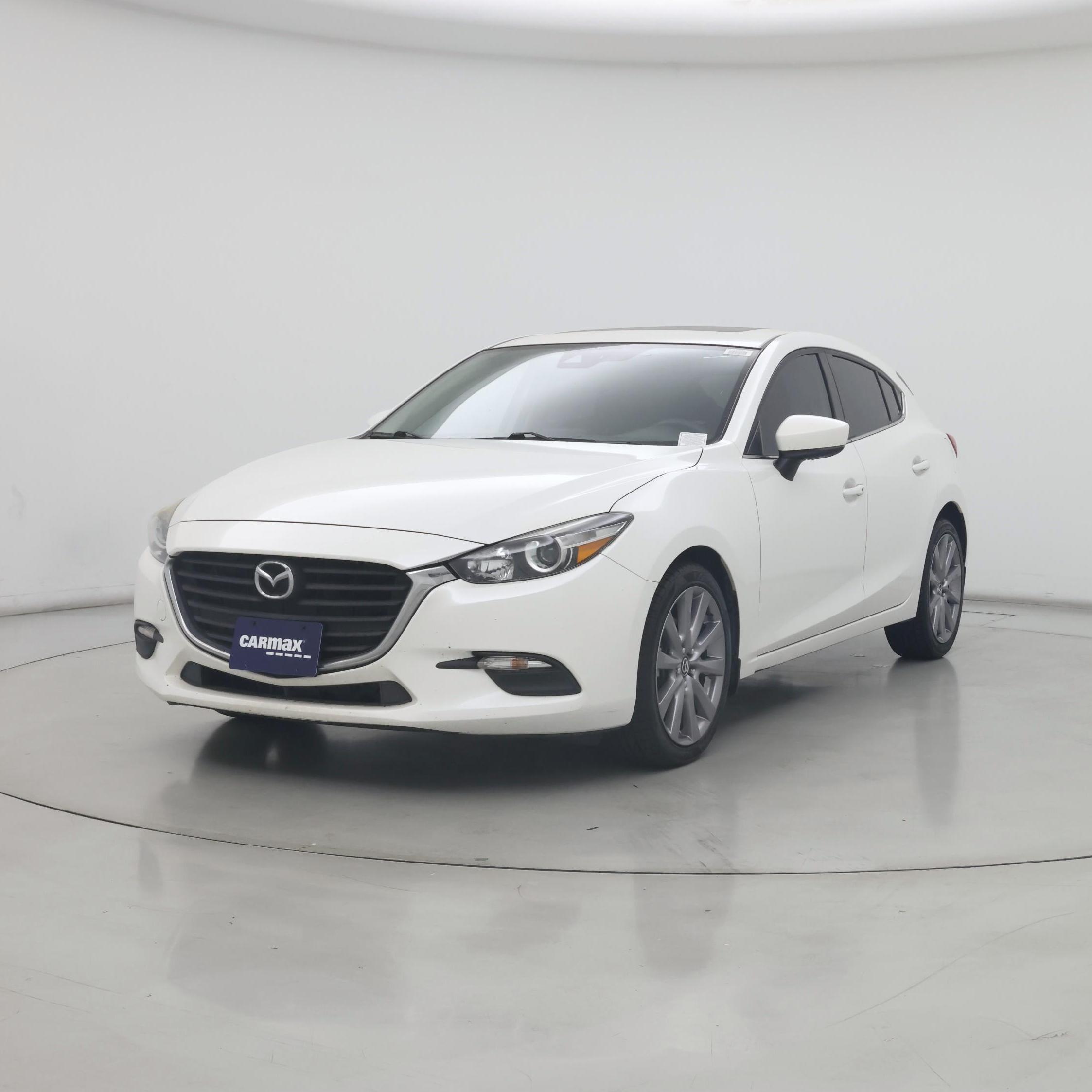 Thumbnail: 2017 Mazda Mazda3 - 4