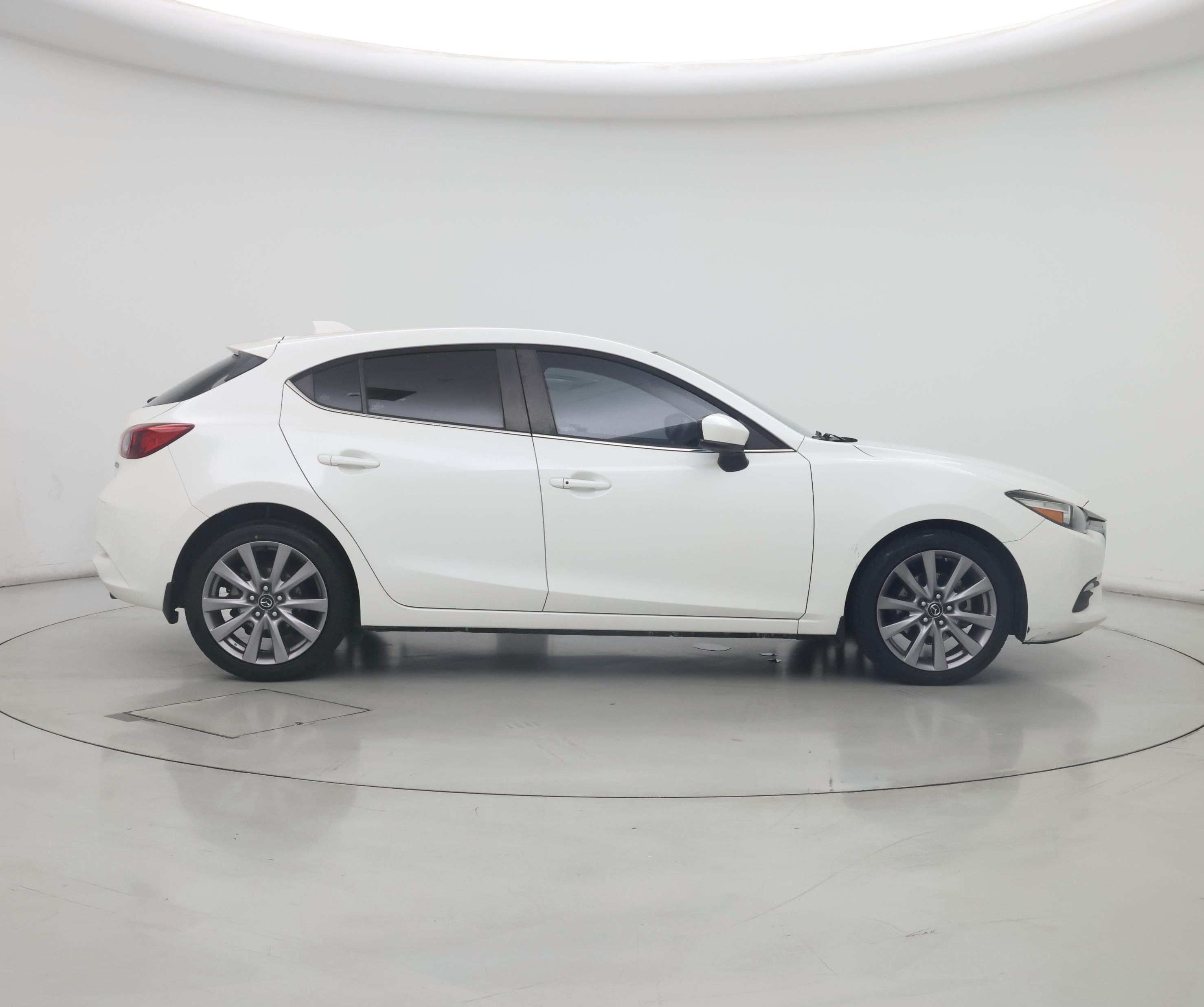 Thumbnail: 2017 Mazda Mazda3 - 7