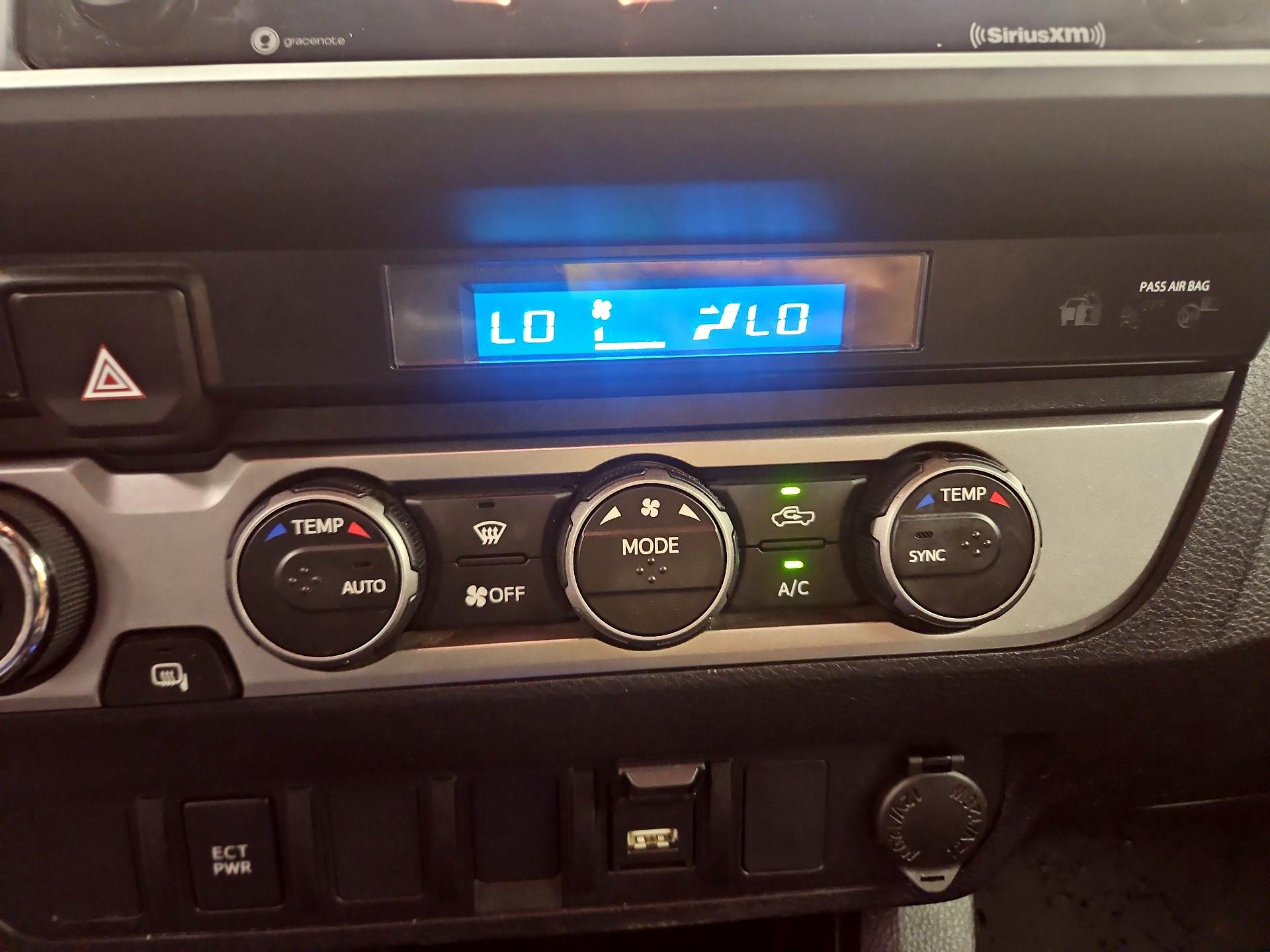 Thumbnail: 2021 Toyota Tacoma - 16