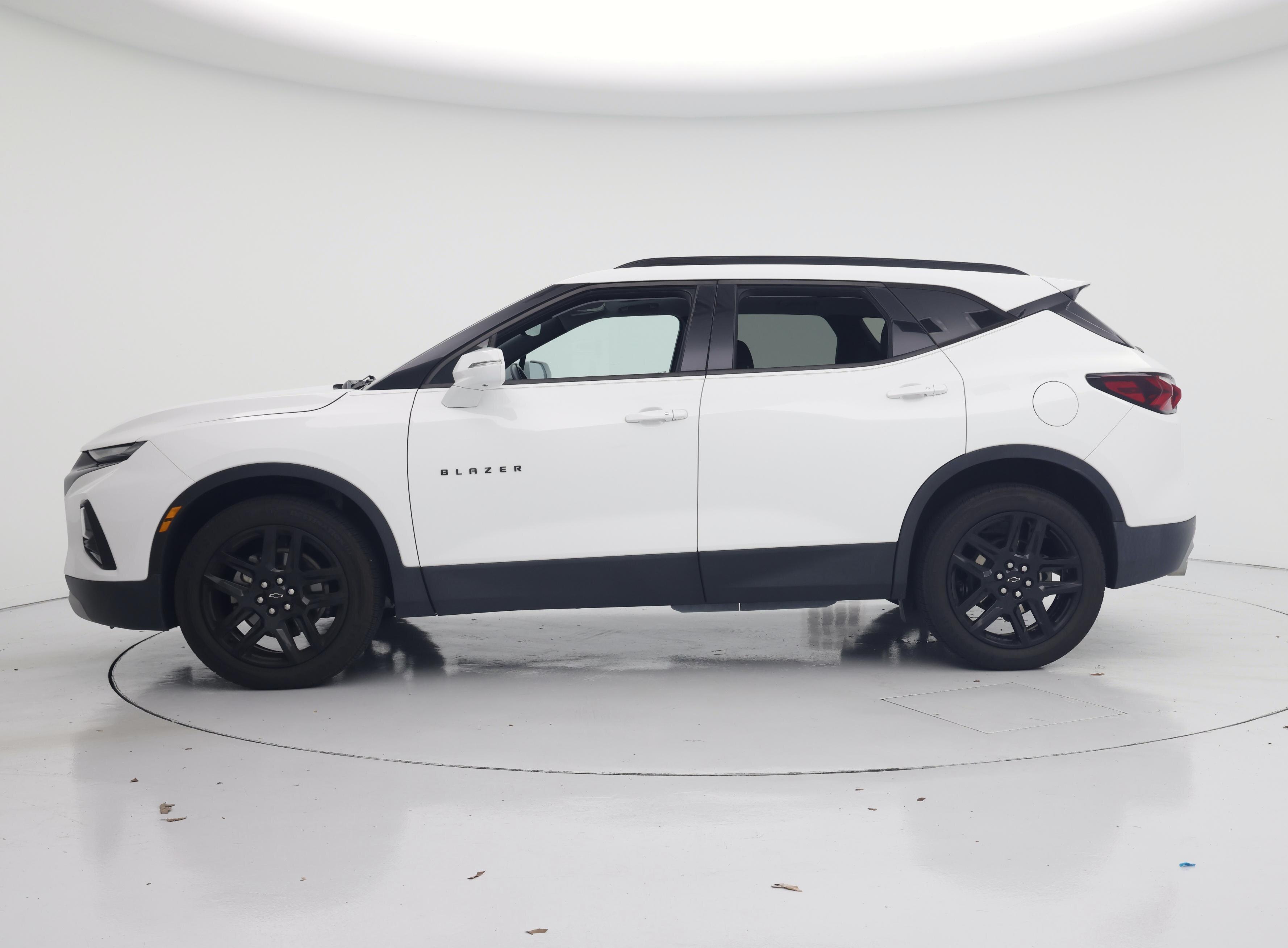Thumbnail: 2020 Chevrolet Blazer - 3