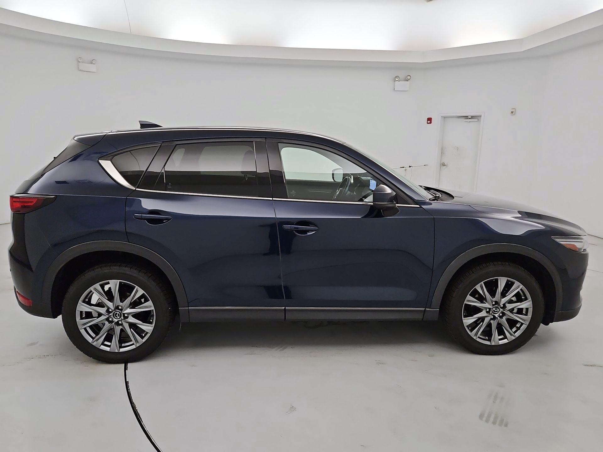 Thumbnail: 2021 Mazda CX-5 - 4
