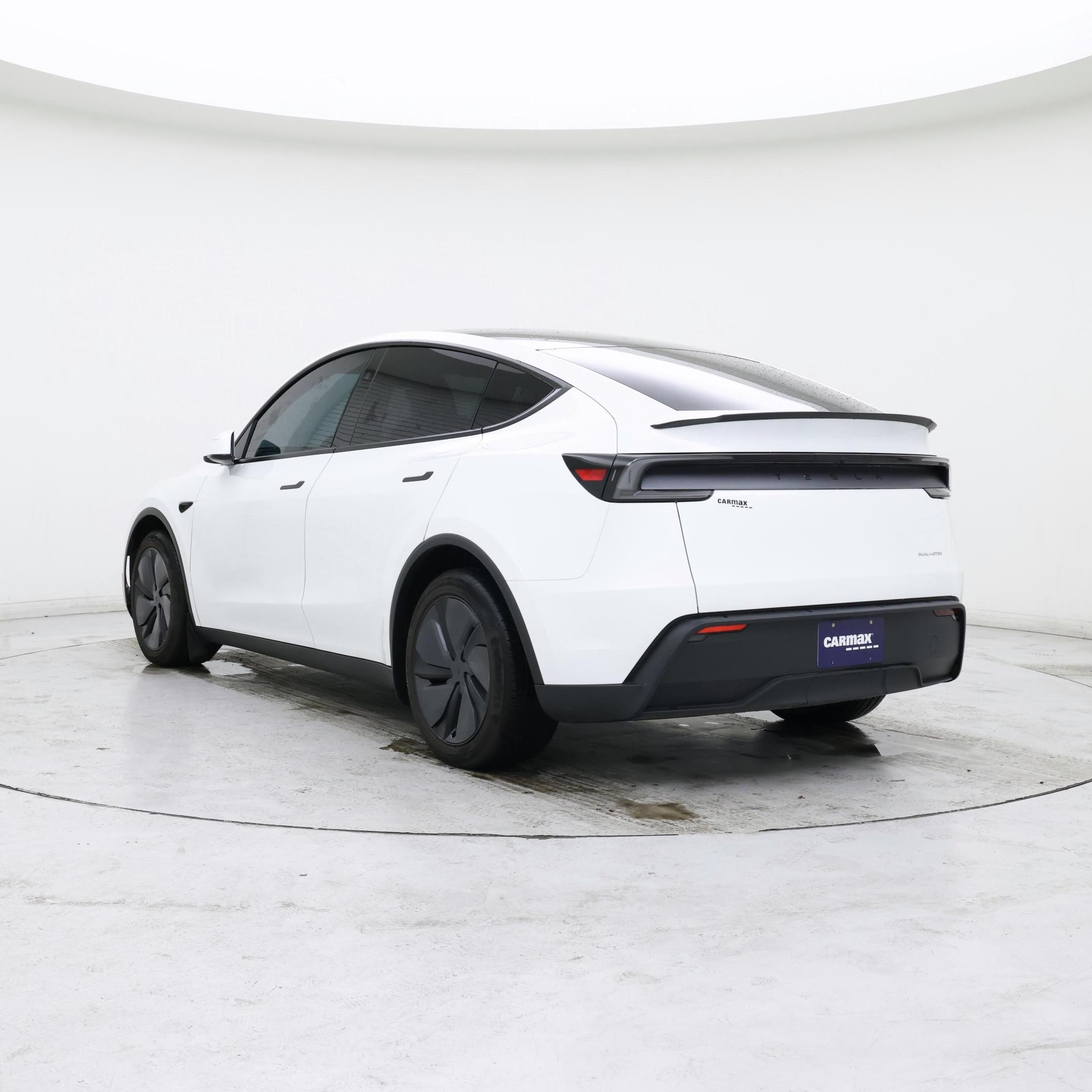 Thumbnail: 2026 Tesla Model Y - 2