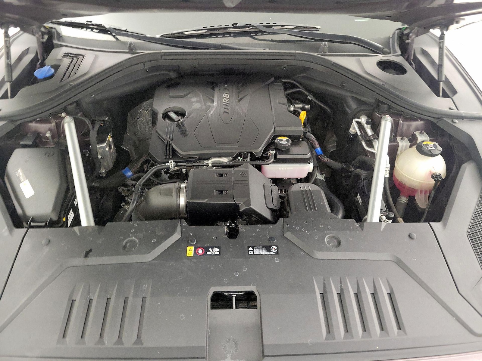 2022 GENESIS GV70 Standard - Photo 24