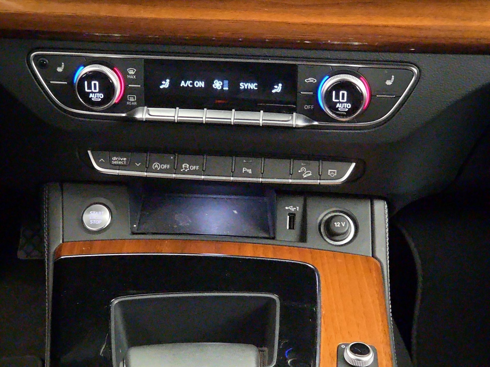 2022 Audi Q5 Premium Plus - Photo 17