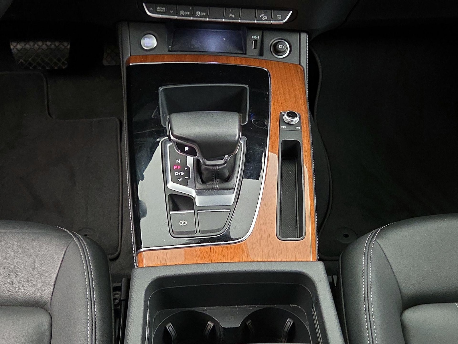 2022 Audi Q5 Premium Plus - Photo 18
