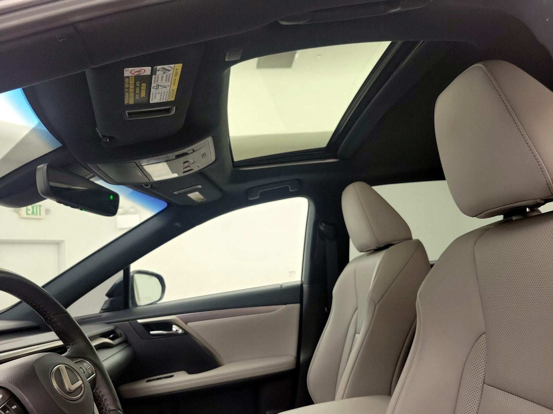 Thumbnail: 2018 Lexus RX - 19