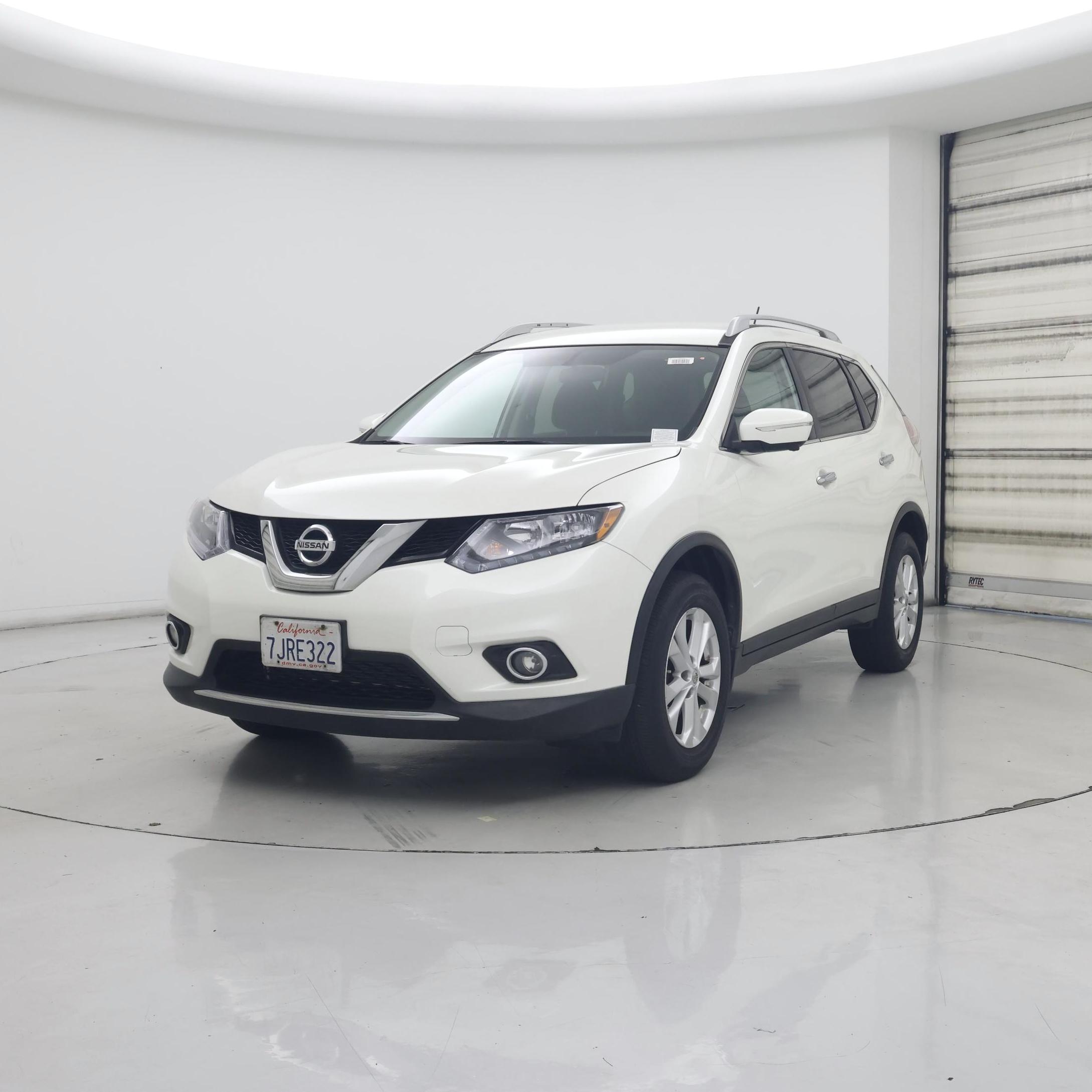 Thumbnail: 2015 Nissan Rogue - 4
