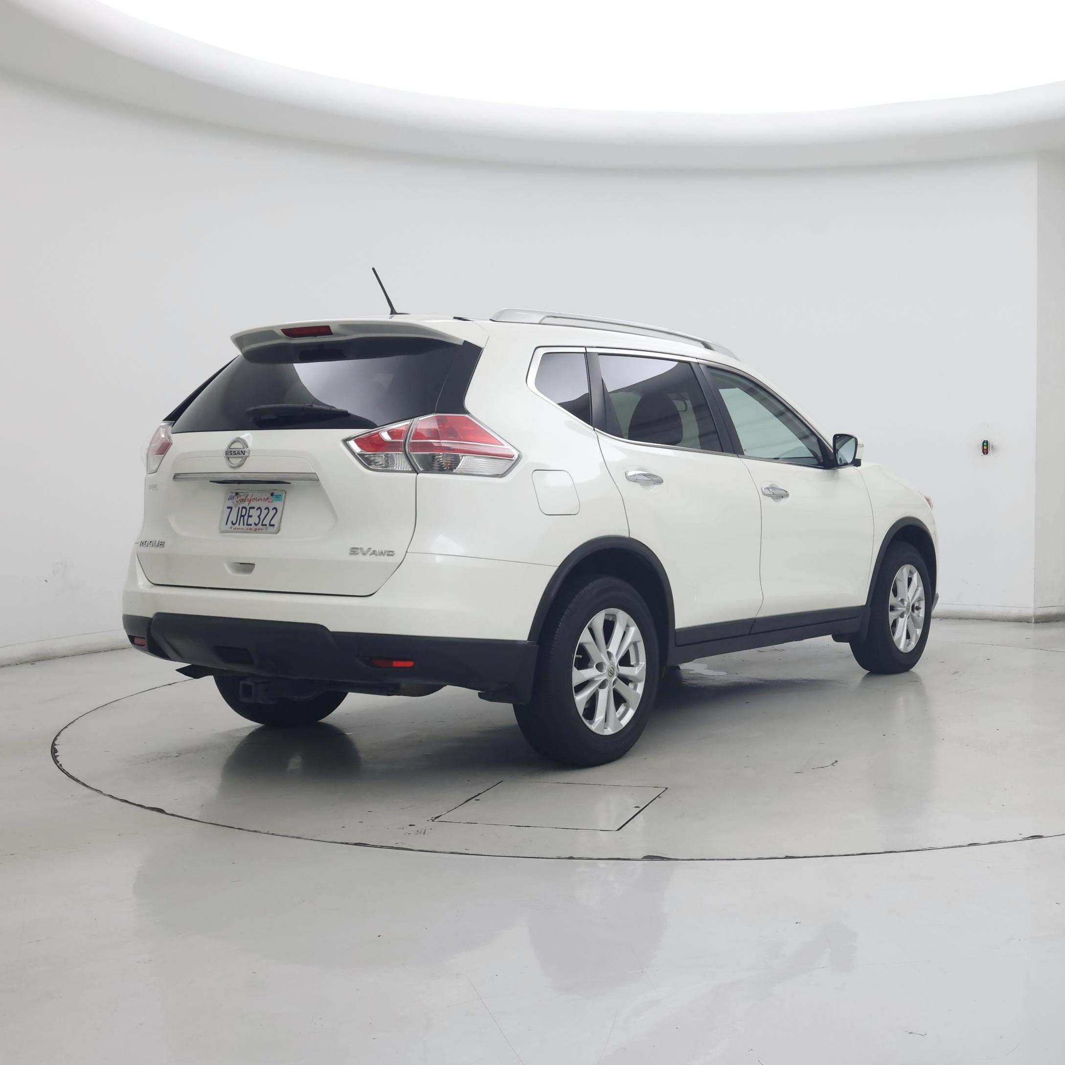 Thumbnail: 2015 Nissan Rogue - 8