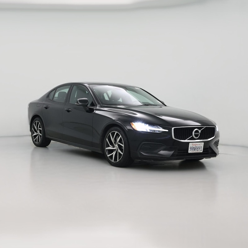 2019 Volvo S60 T6 Momentum