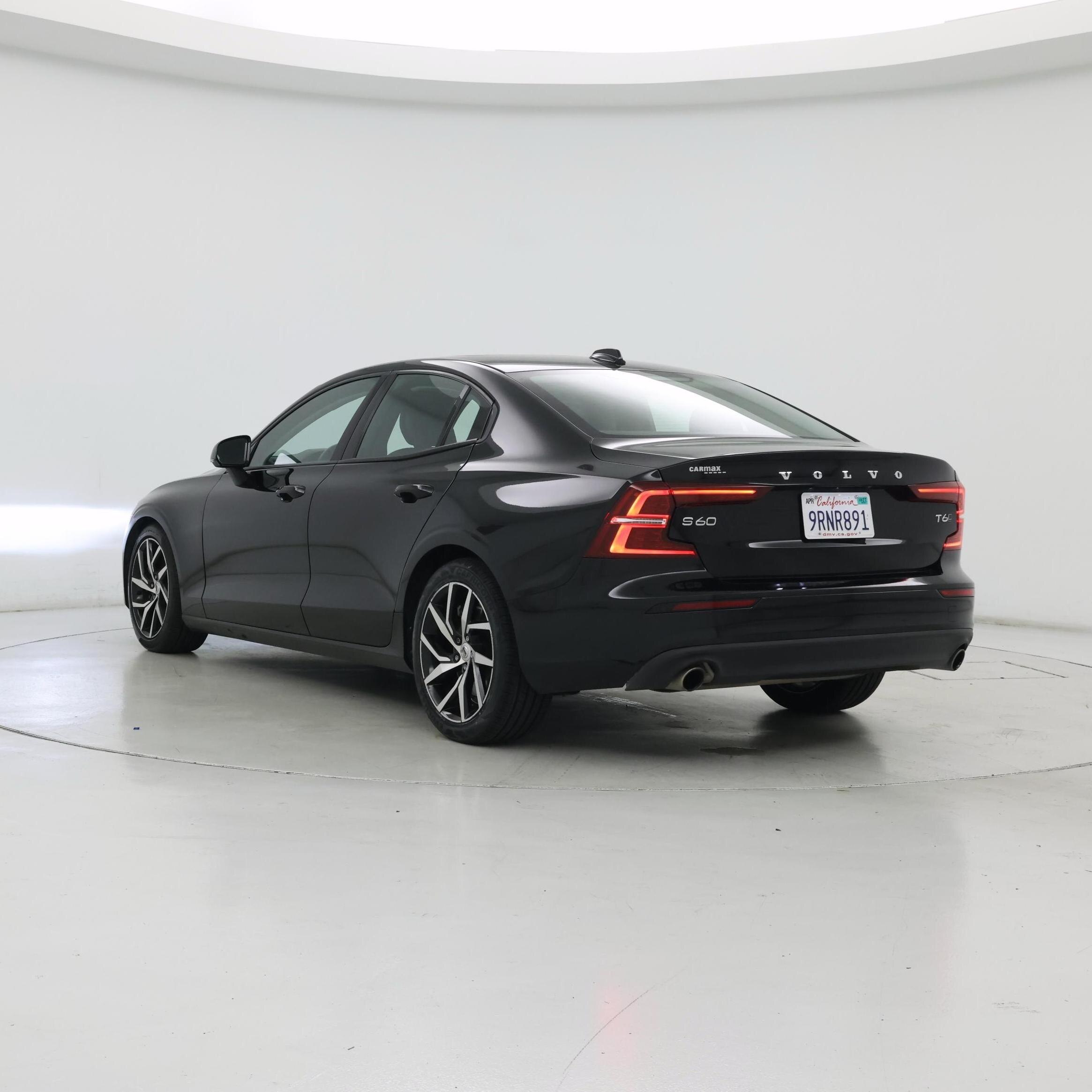 Thumbnail: 2019 Volvo S60 - 2