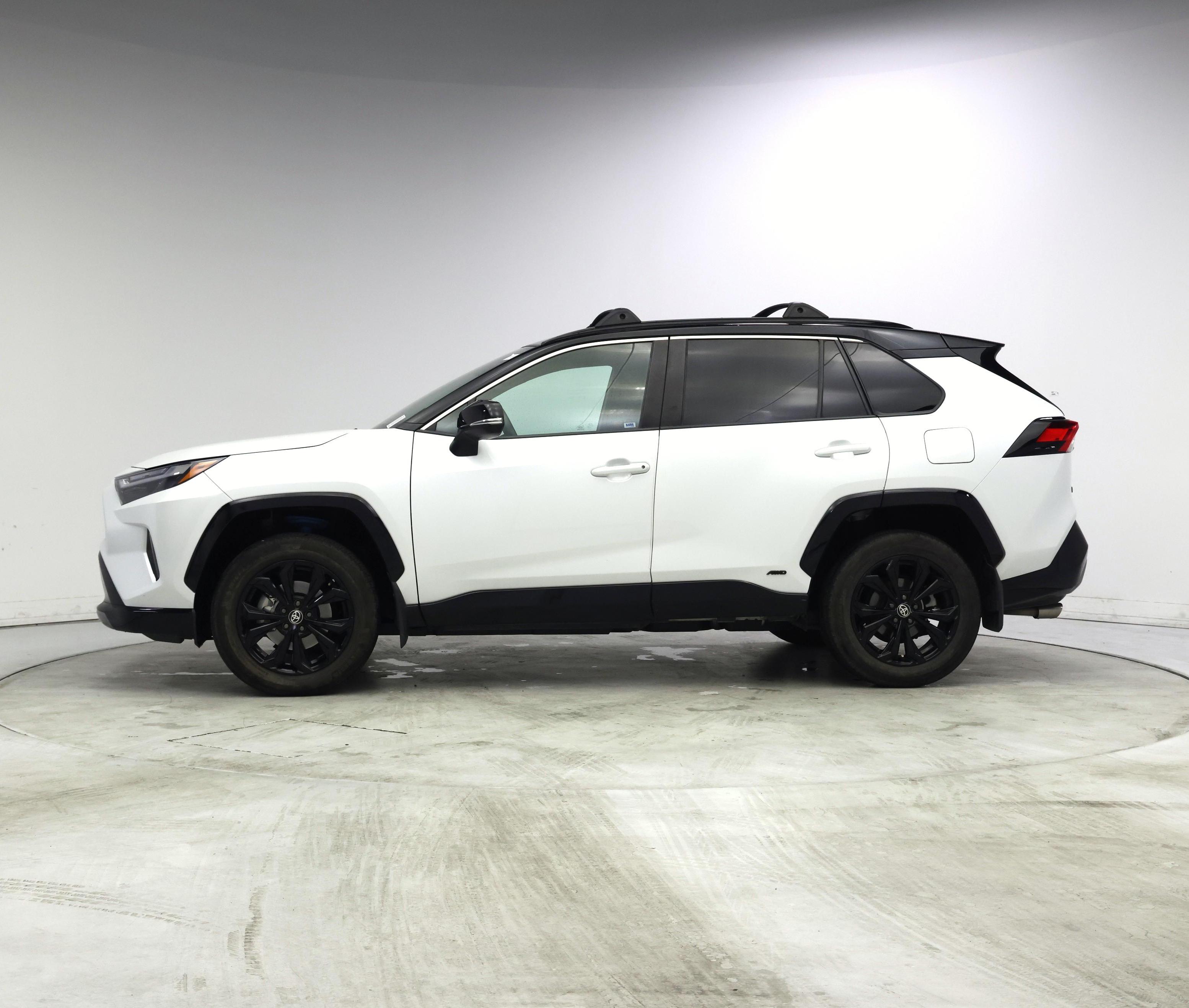 Thumbnail: 2023 Toyota RAV4 - 3