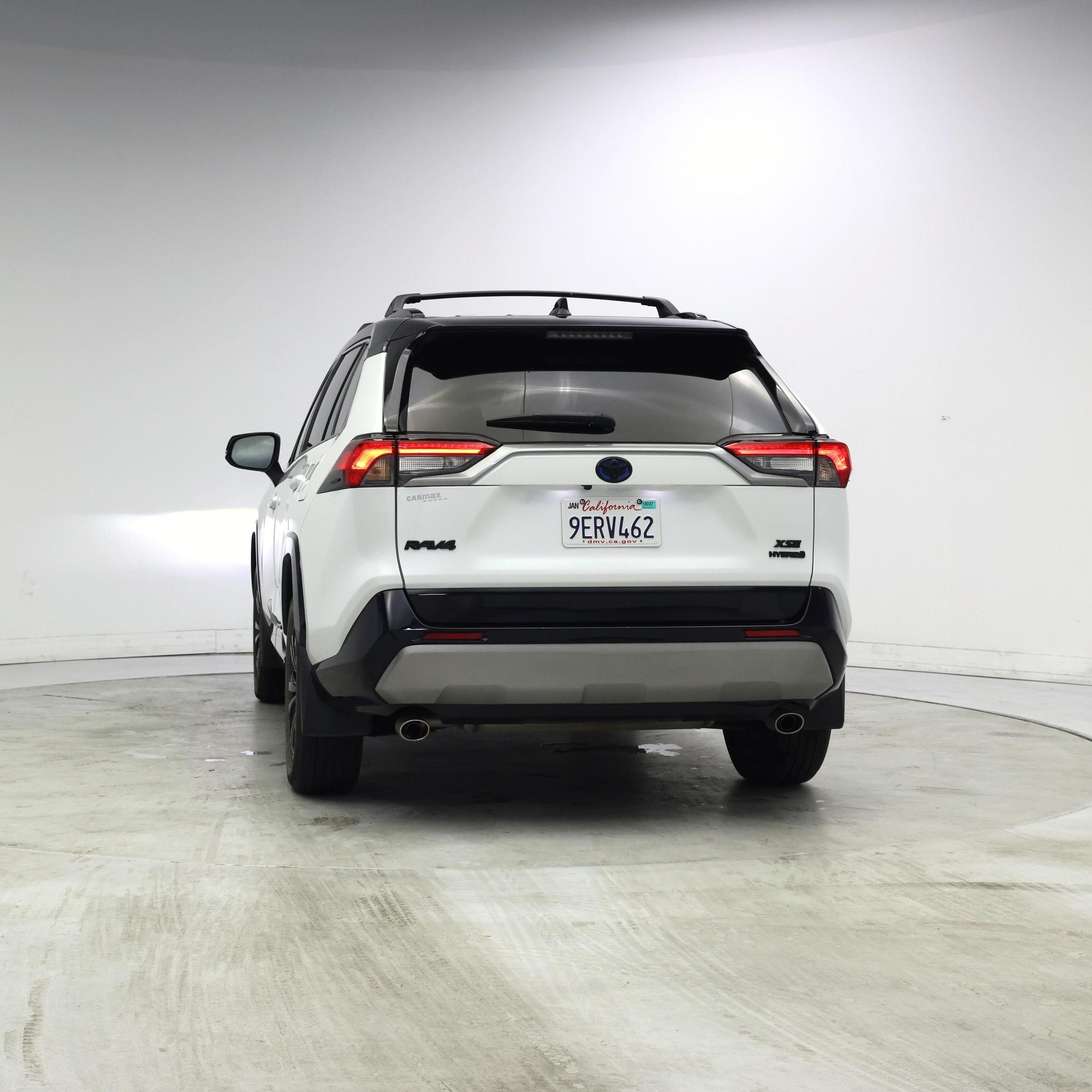 Thumbnail: 2023 Toyota RAV4 - 6