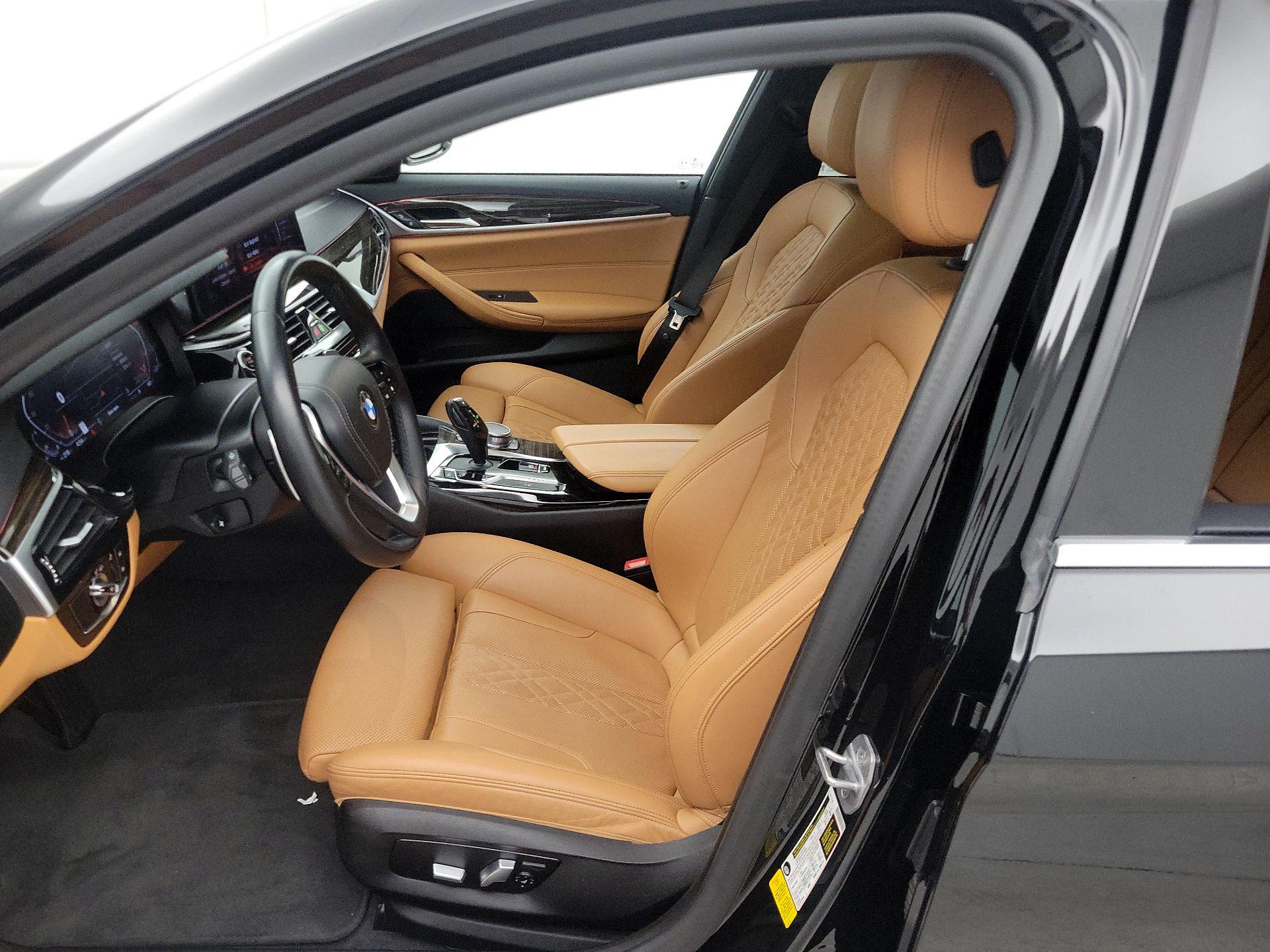 Thumbnail: 2021 BMW 5 Series - 11