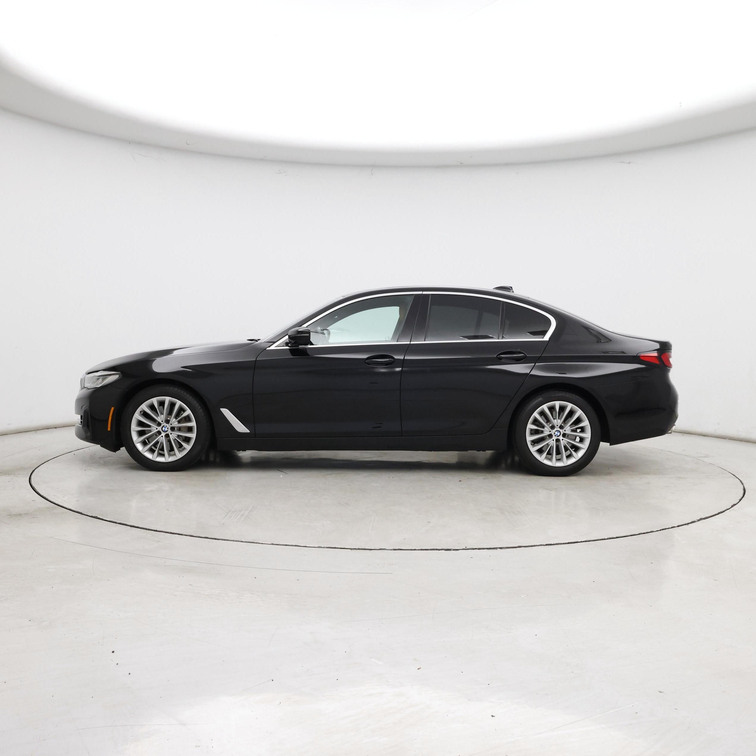 Thumbnail: 2021 BMW 5 Series - 3
