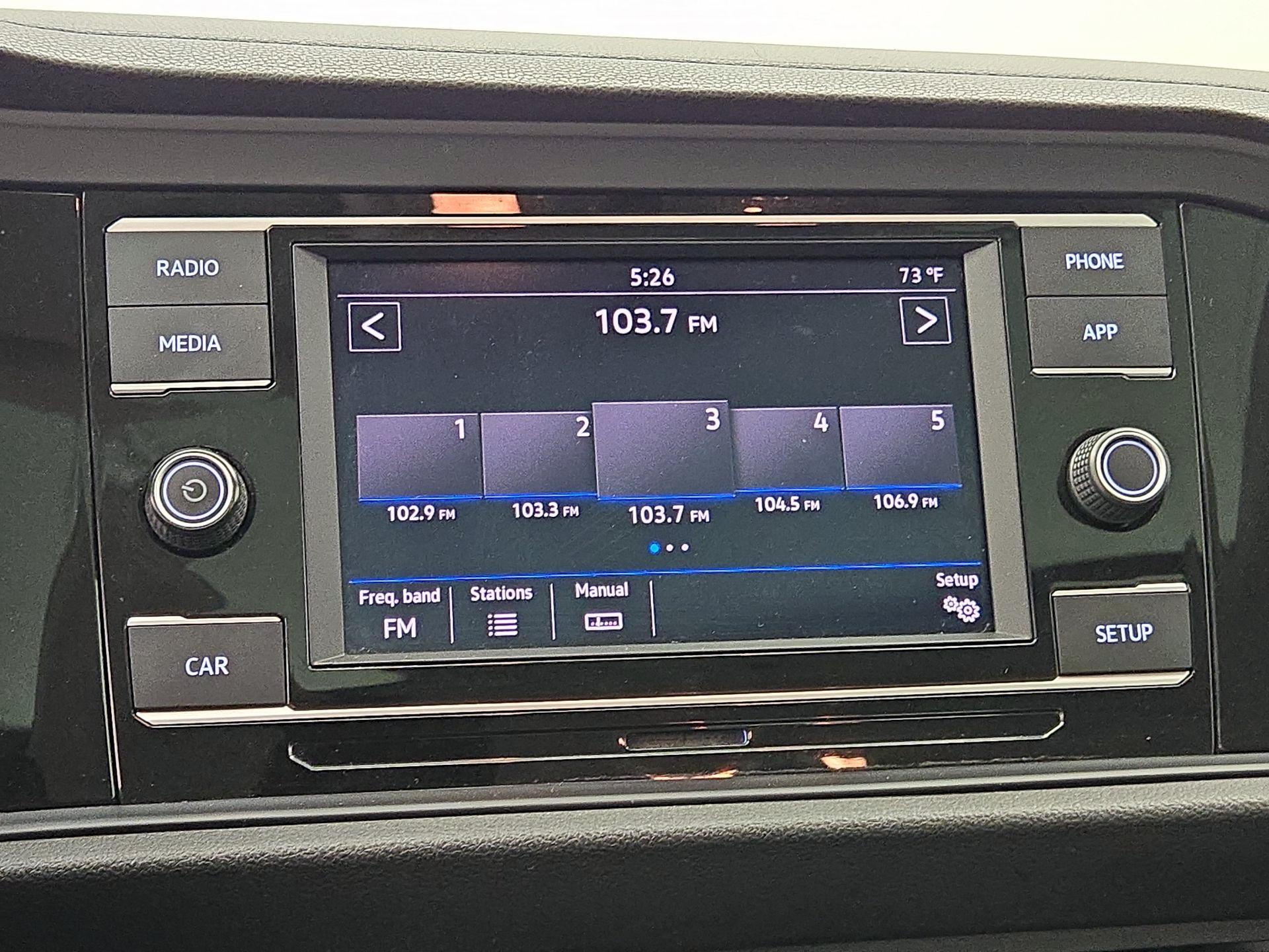 Thumbnail: 2019 Volkswagen Jetta - 15