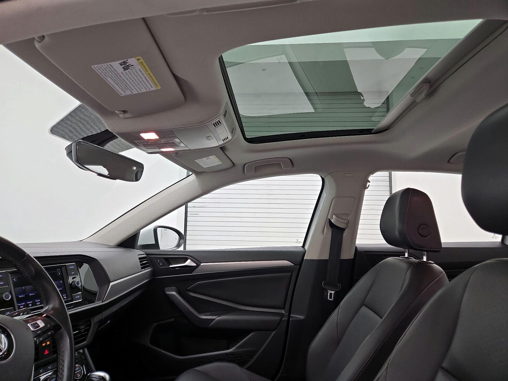 Thumbnail: 2019 Volkswagen Jetta - 19
