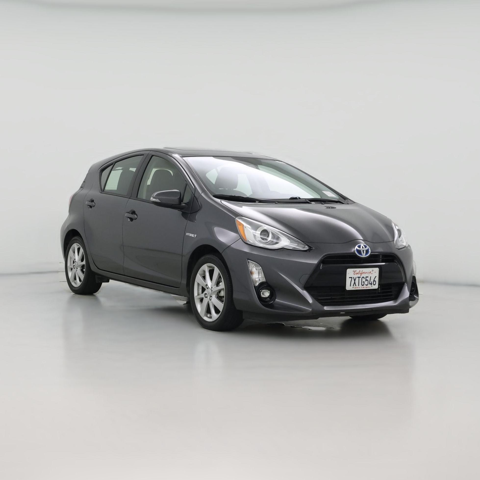 Thumbnail: 2016 Toyota Prius c - 1