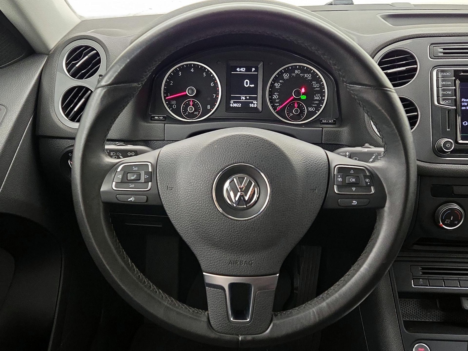 2017 Volkswagen Tiguan S - Photo 11