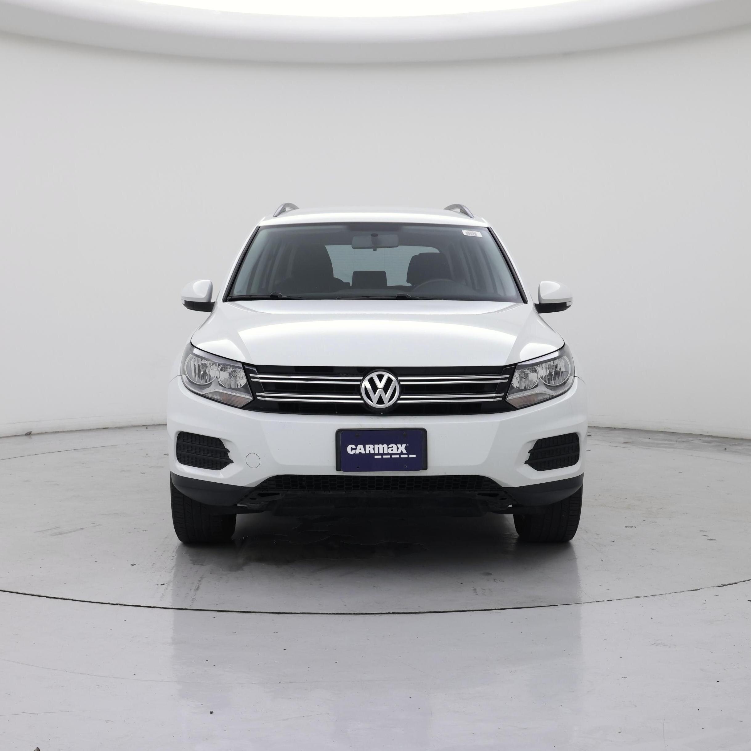 Thumbnail: 2017 Volkswagen Tiguan - 5