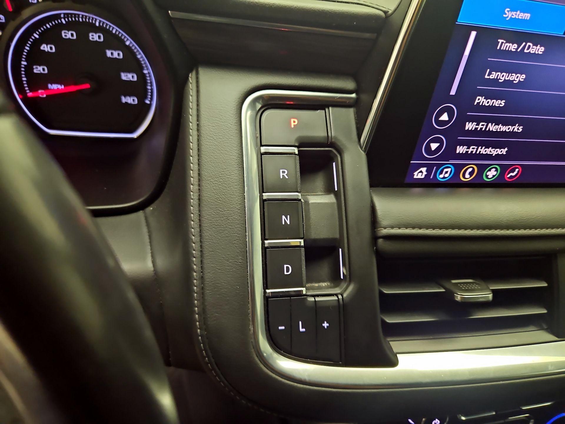 Thumbnail: 2021 Chevrolet Tahoe - 17