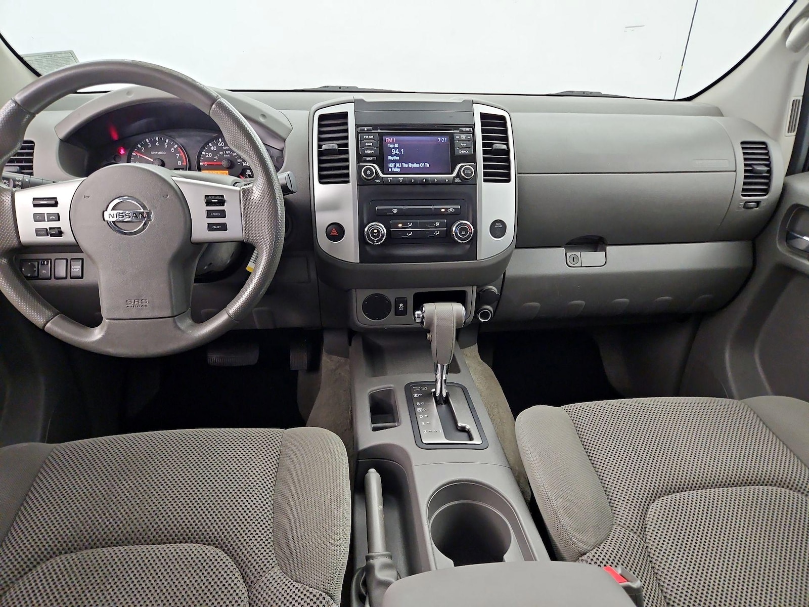 2016 Nissan Frontier SV - Photo 10