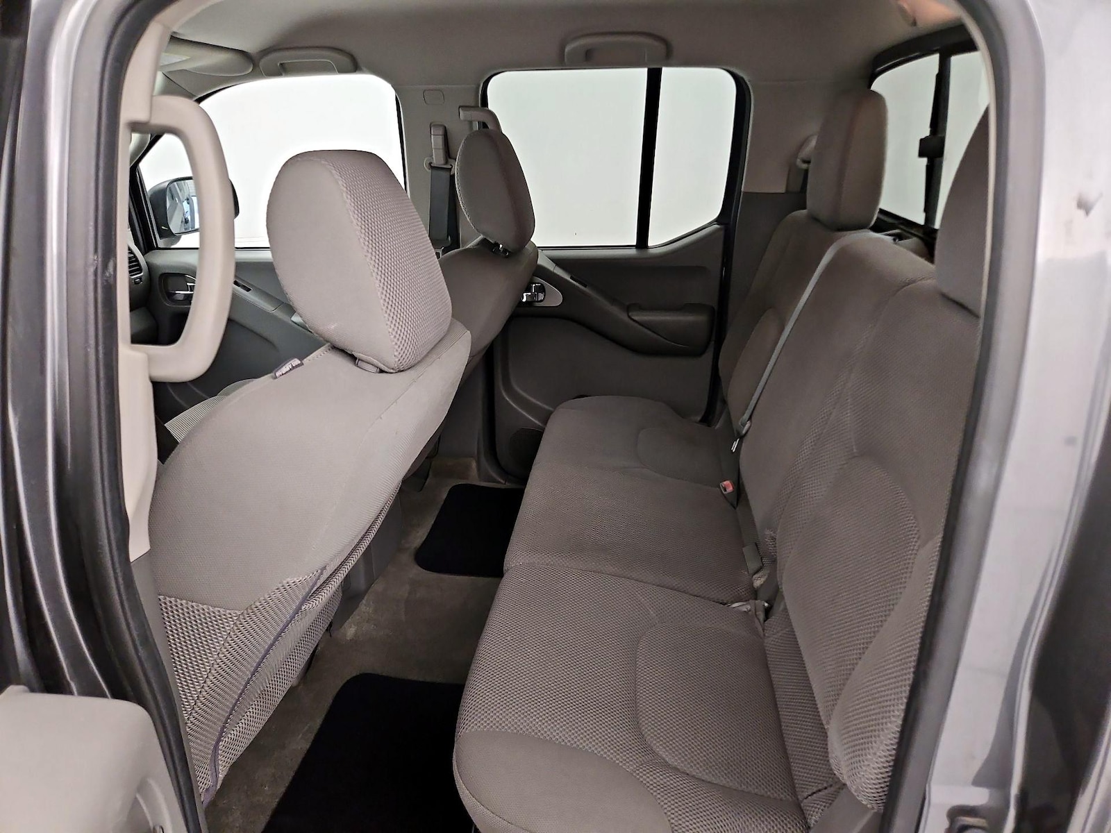 2016 Nissan Frontier SV - Photo 19