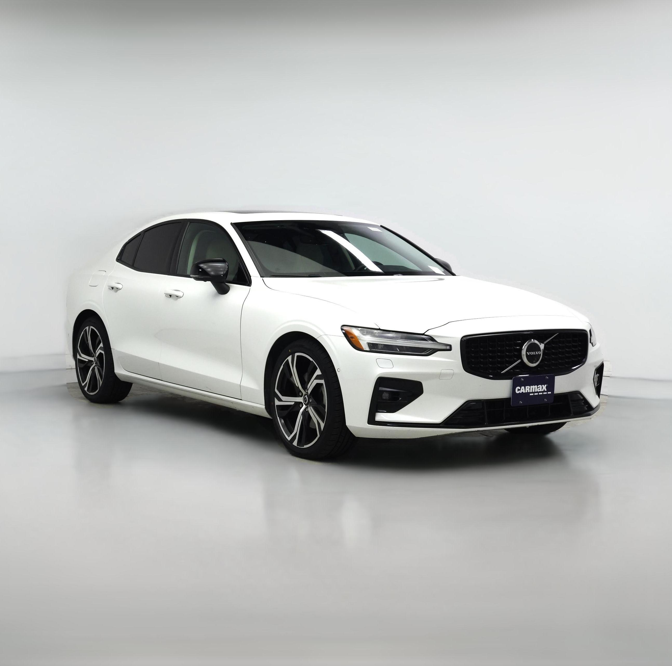 Thumbnail: 2024 Volvo S60 - 1