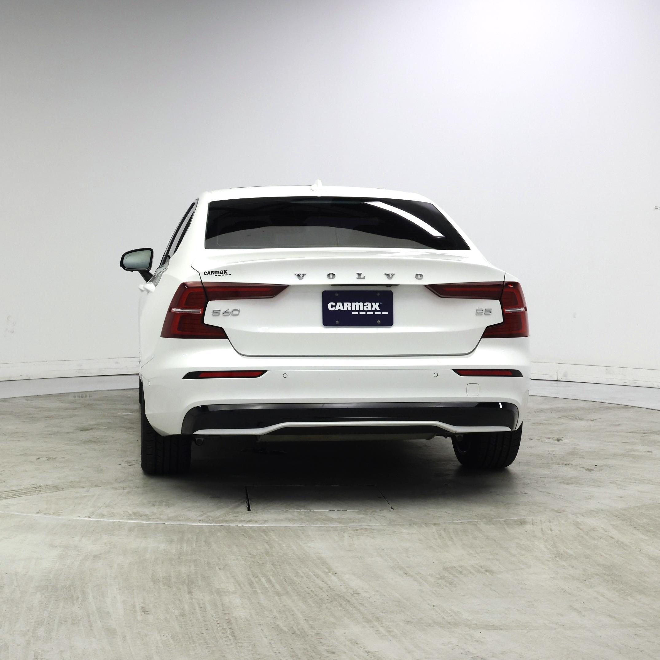 Thumbnail: 2024 Volvo S60 - 6