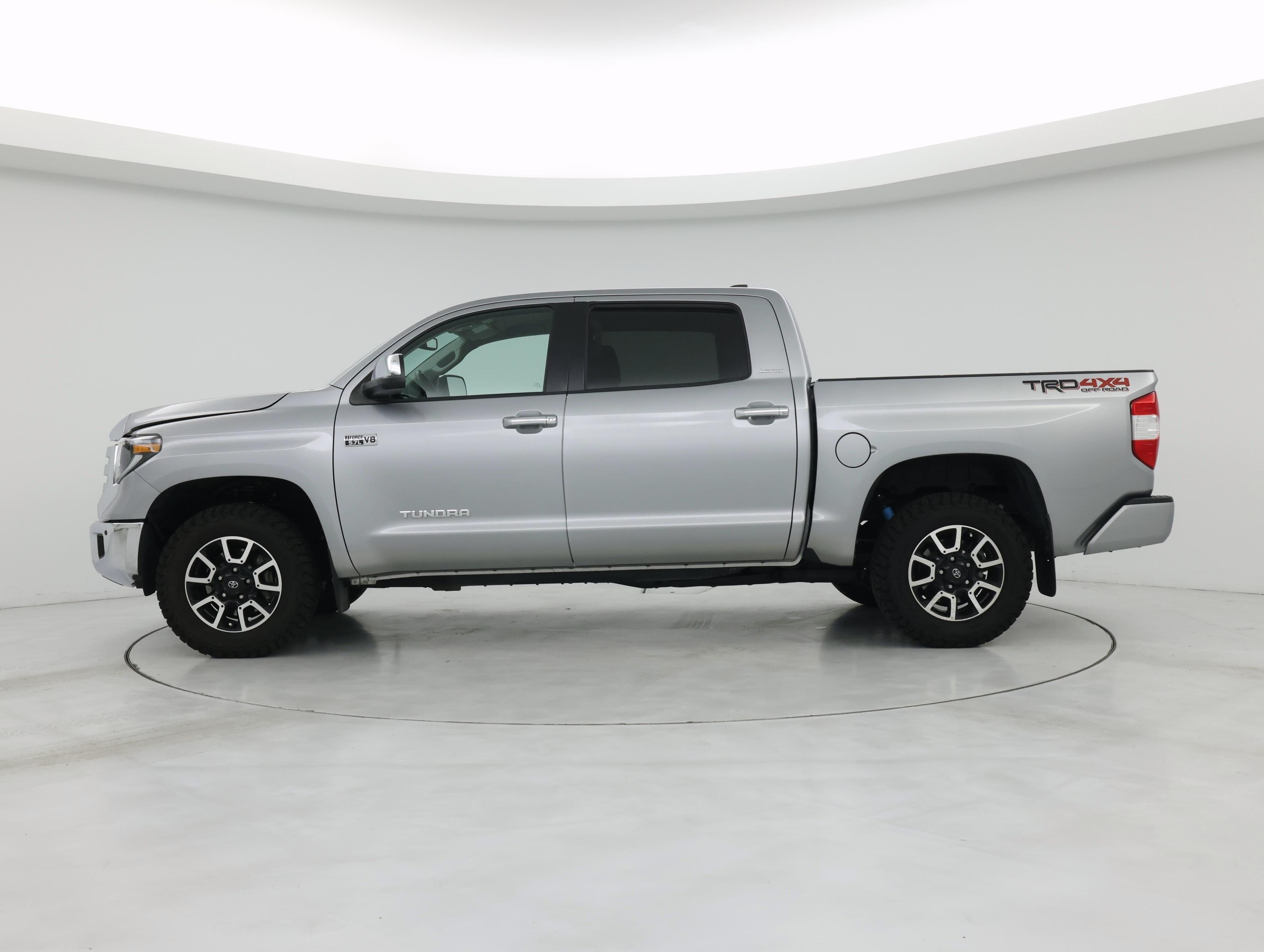 Thumbnail: 2021 Toyota Tundra - 3
