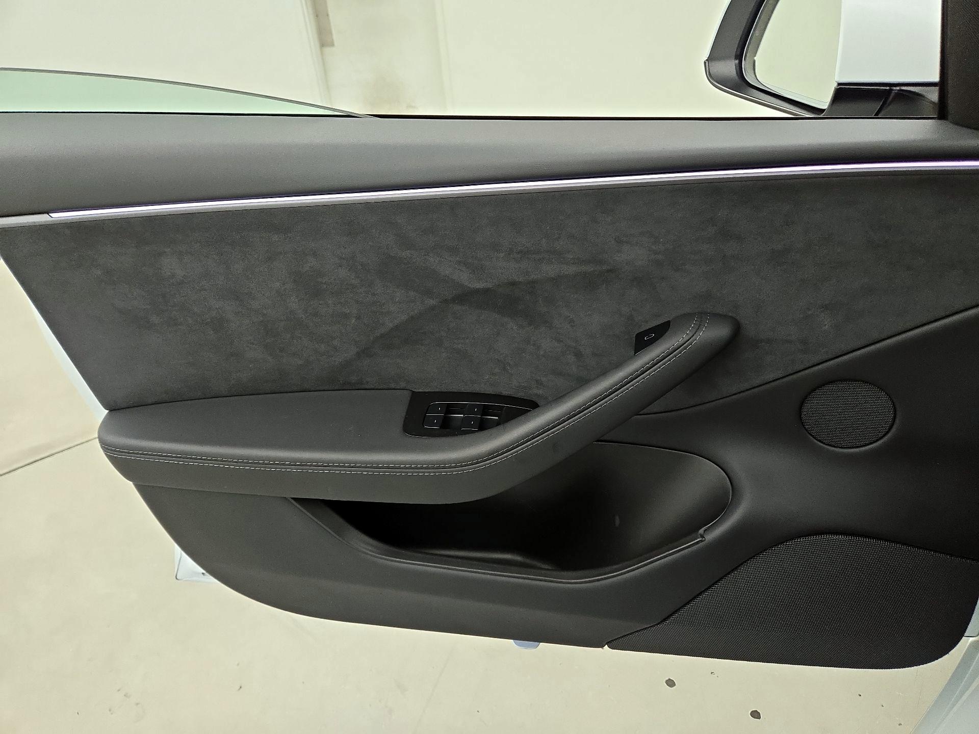 Thumbnail: 2026 Tesla Model 3 - 12