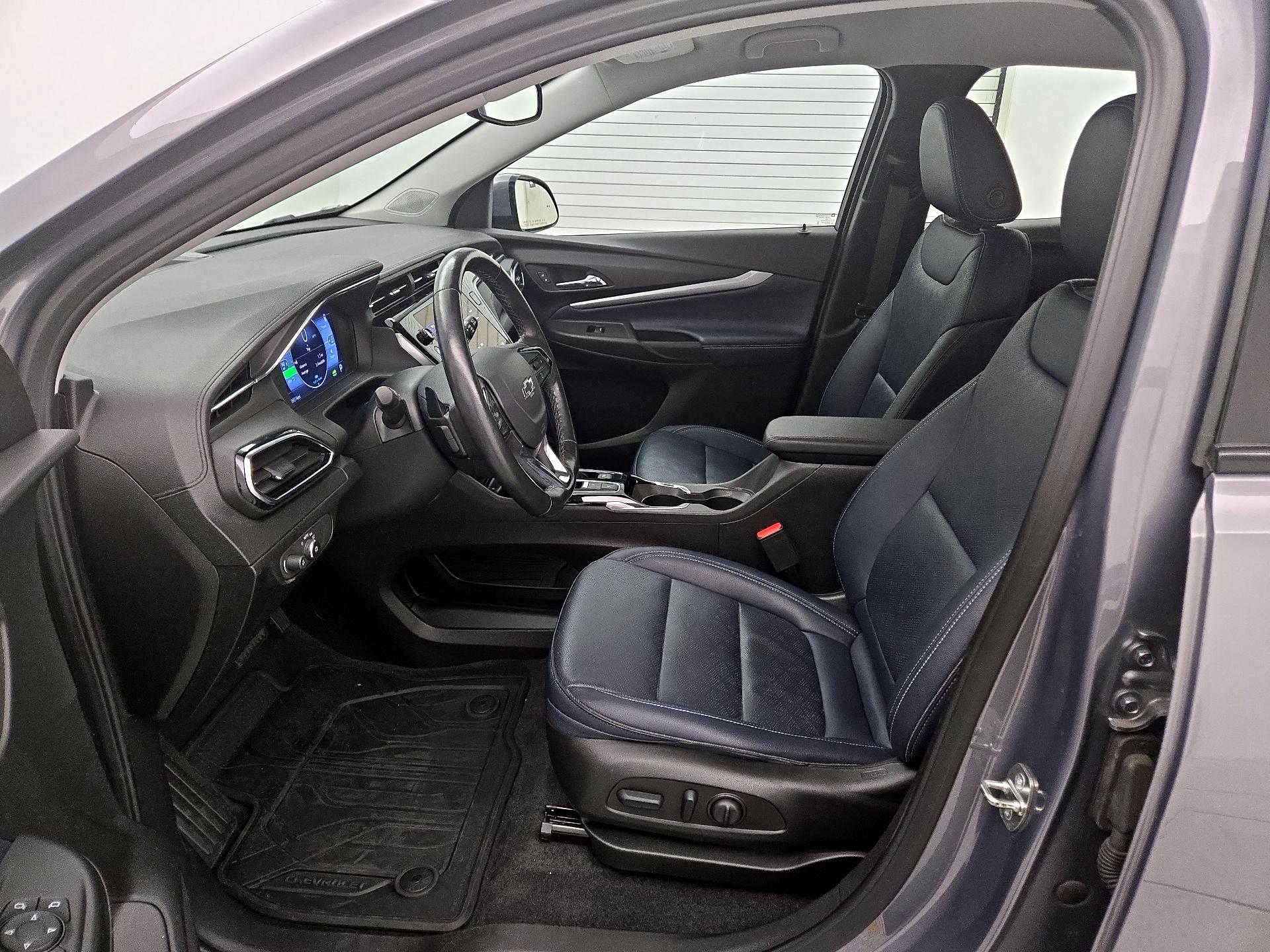 Thumbnail: 2023 Chevrolet Bolt EUV - 11