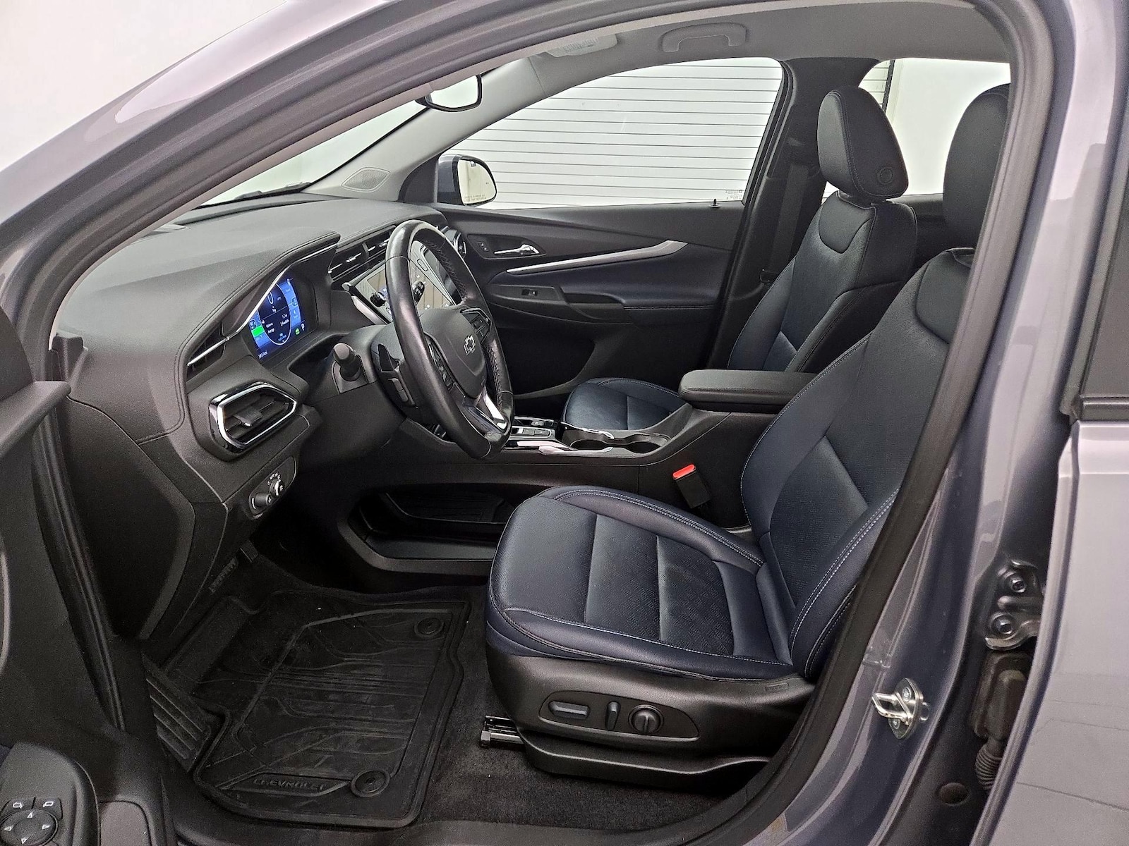 2023 Chevrolet Bolt EUV LT - Photo 12